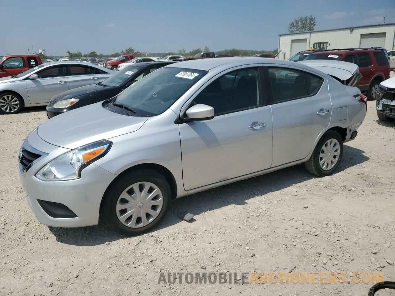 3N1CN7APXJL868663 NISSAN VERSA 2018