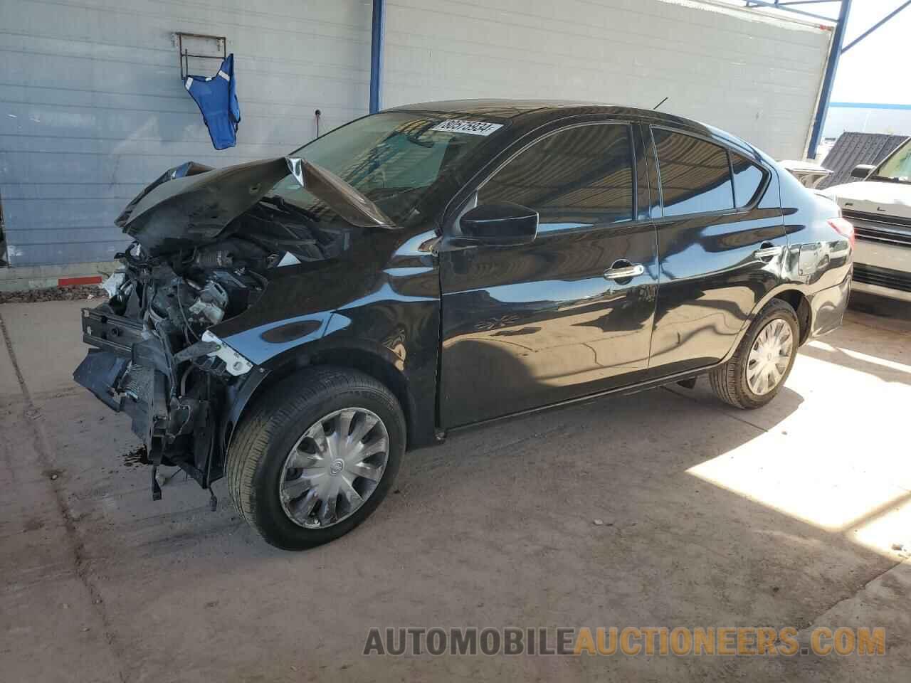 3N1CN7APXJL879551 NISSAN VERSA 2018