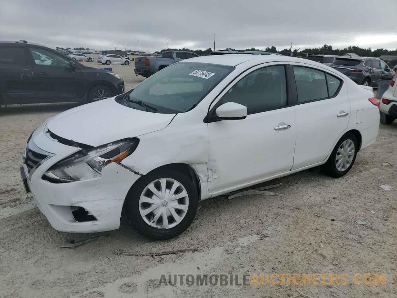 3N1CN7APXJL885723 NISSAN VERSA 2018