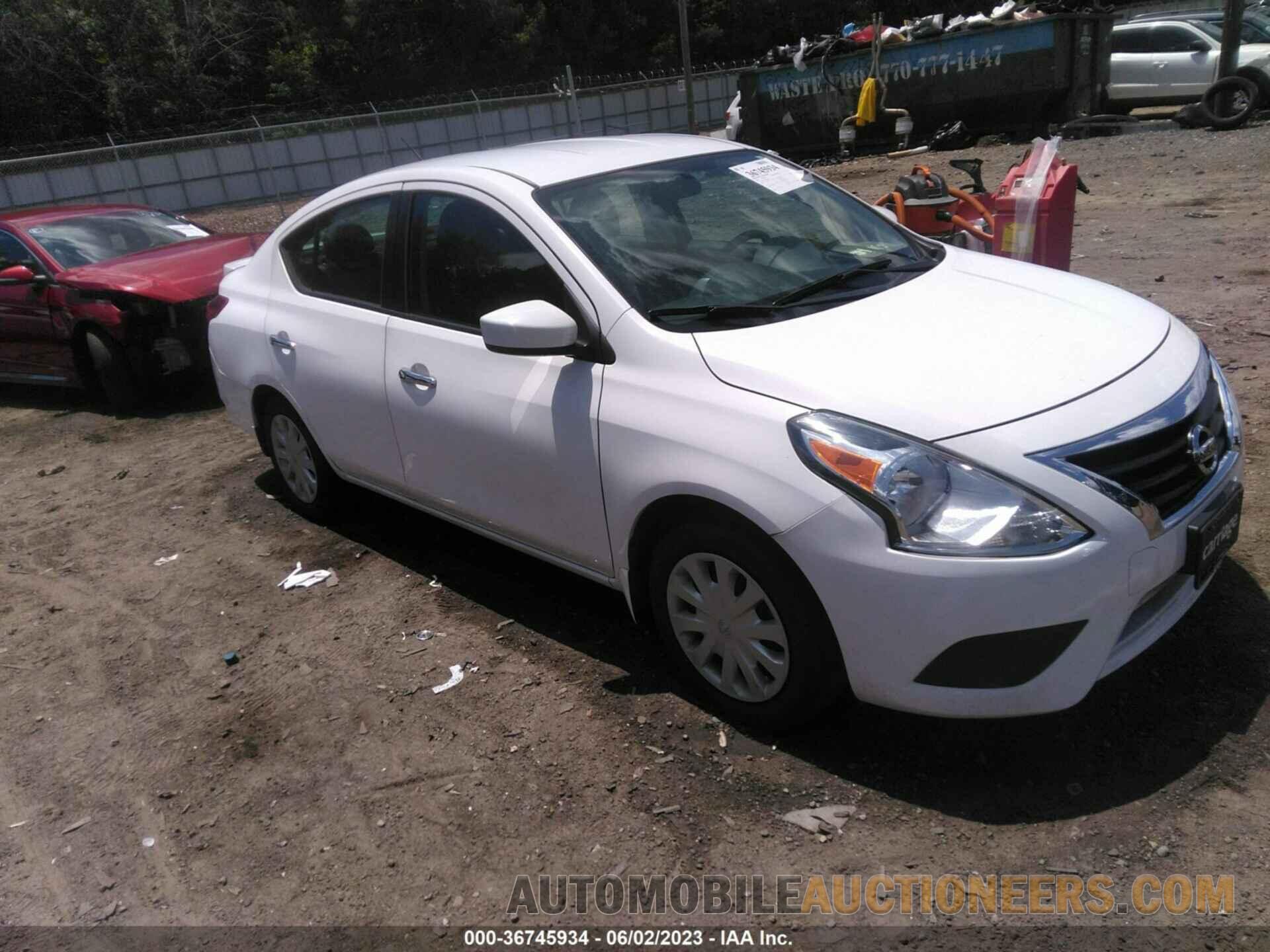 3N1CN7APXJL886869 NISSAN VERSA SEDAN 2018