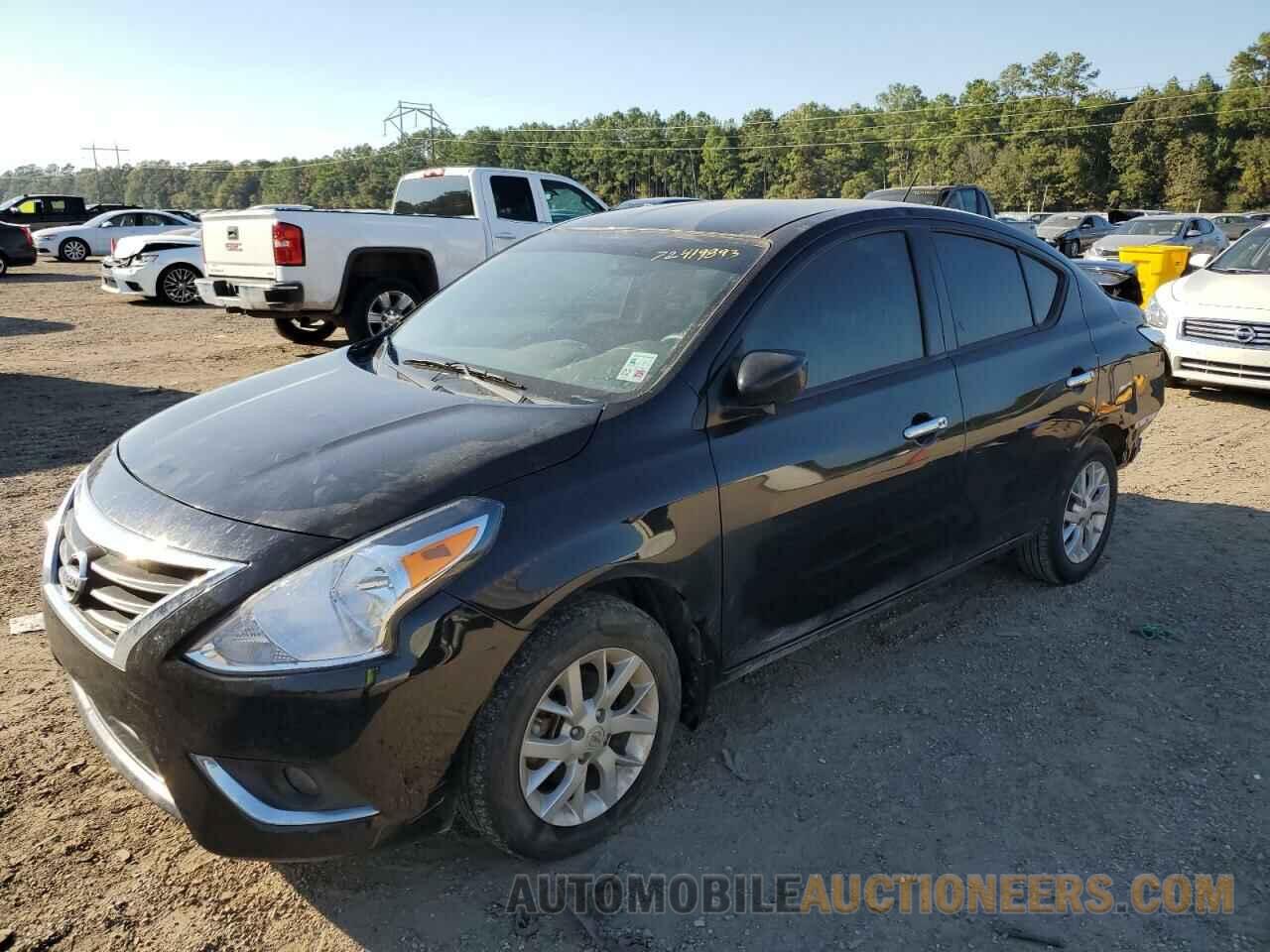 3N1CN7APXKL801594 NISSAN VERSA 2019