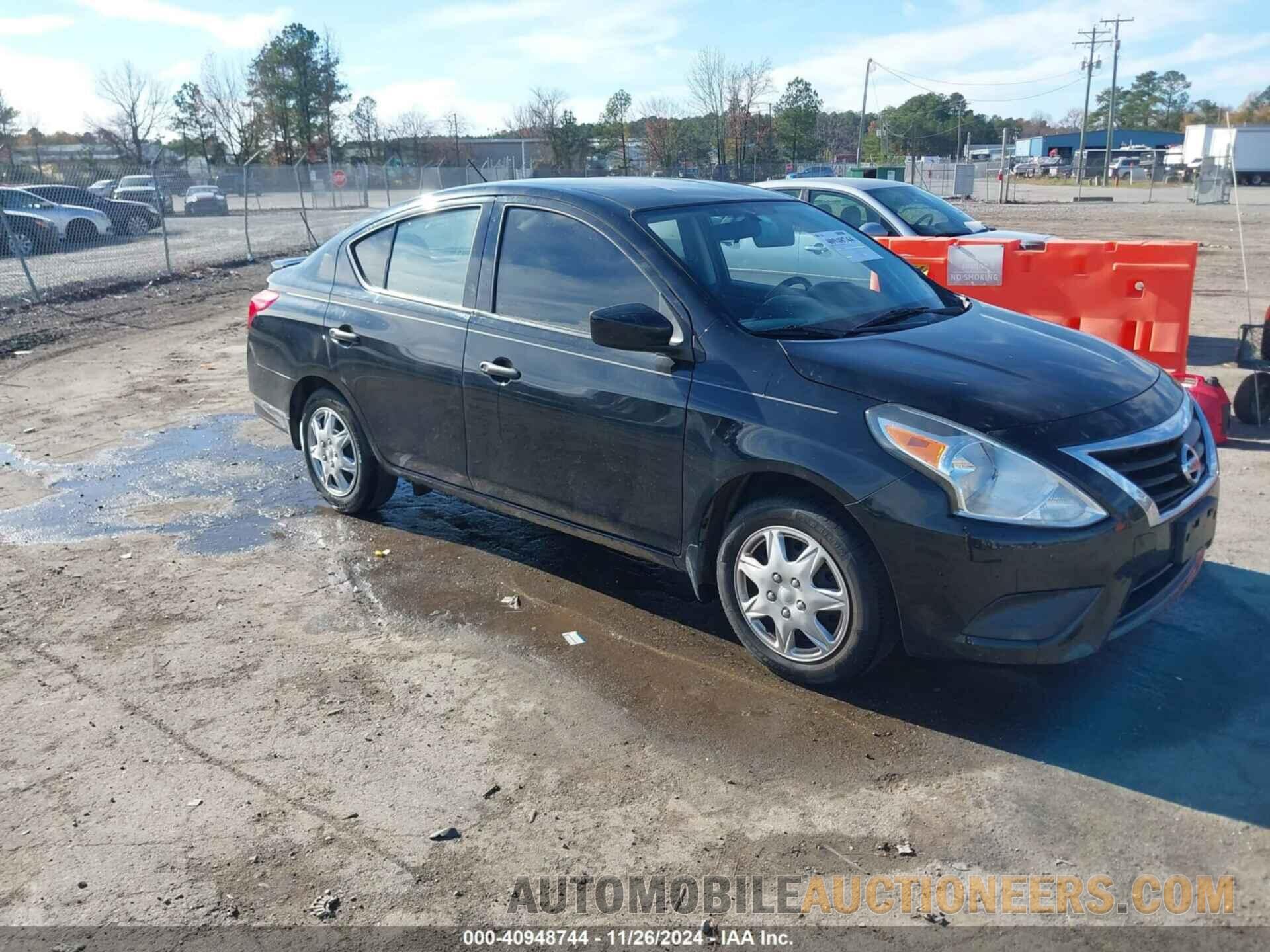 3N1CN7APXKL812188 NISSAN VERSA 2019