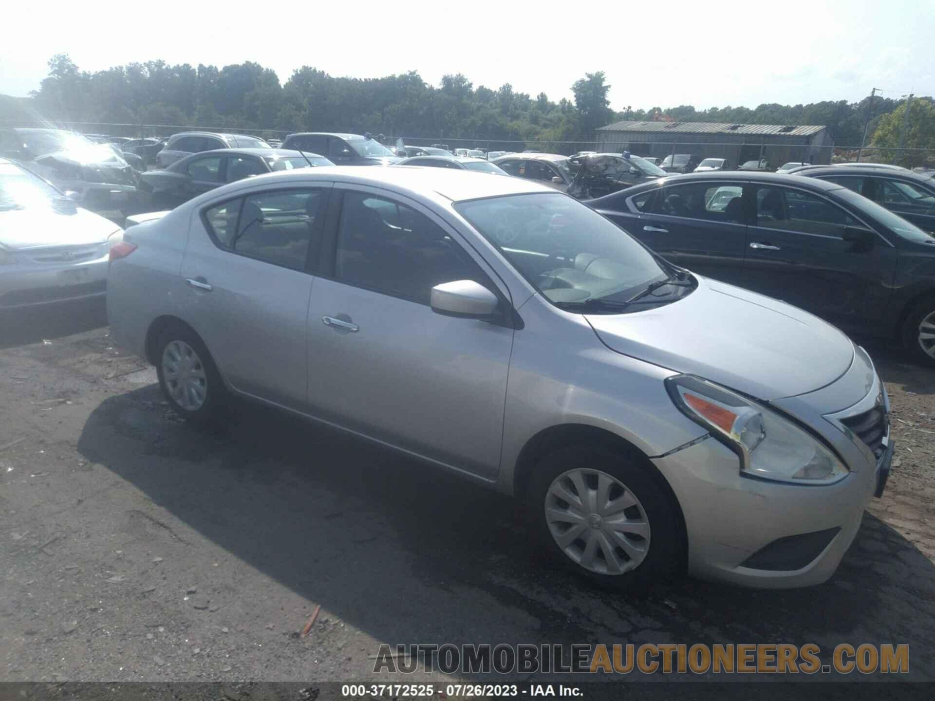 3N1CN7APXKL825345 NISSAN VERSA SEDAN 2019