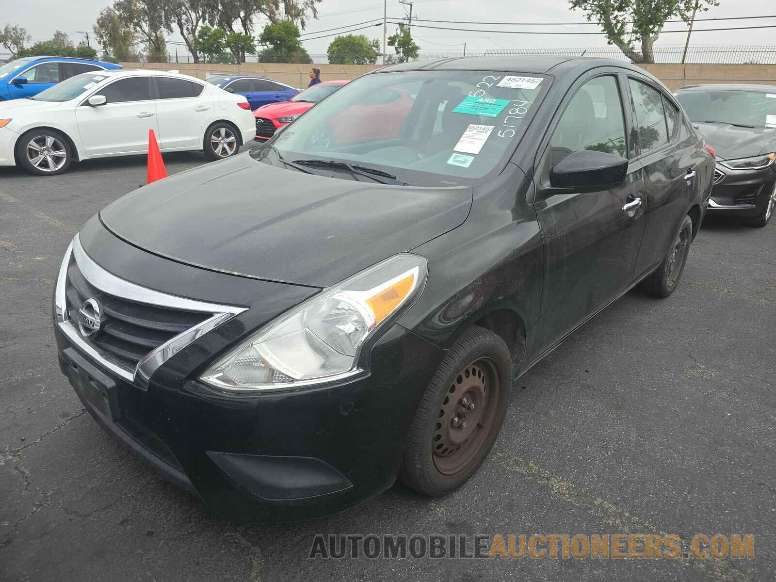 3N1CN7APXKL844218 Nissan Versa Sedan 2019