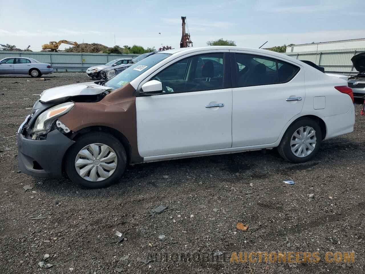 3N1CN7APXKL866039 NISSAN VERSA 2019