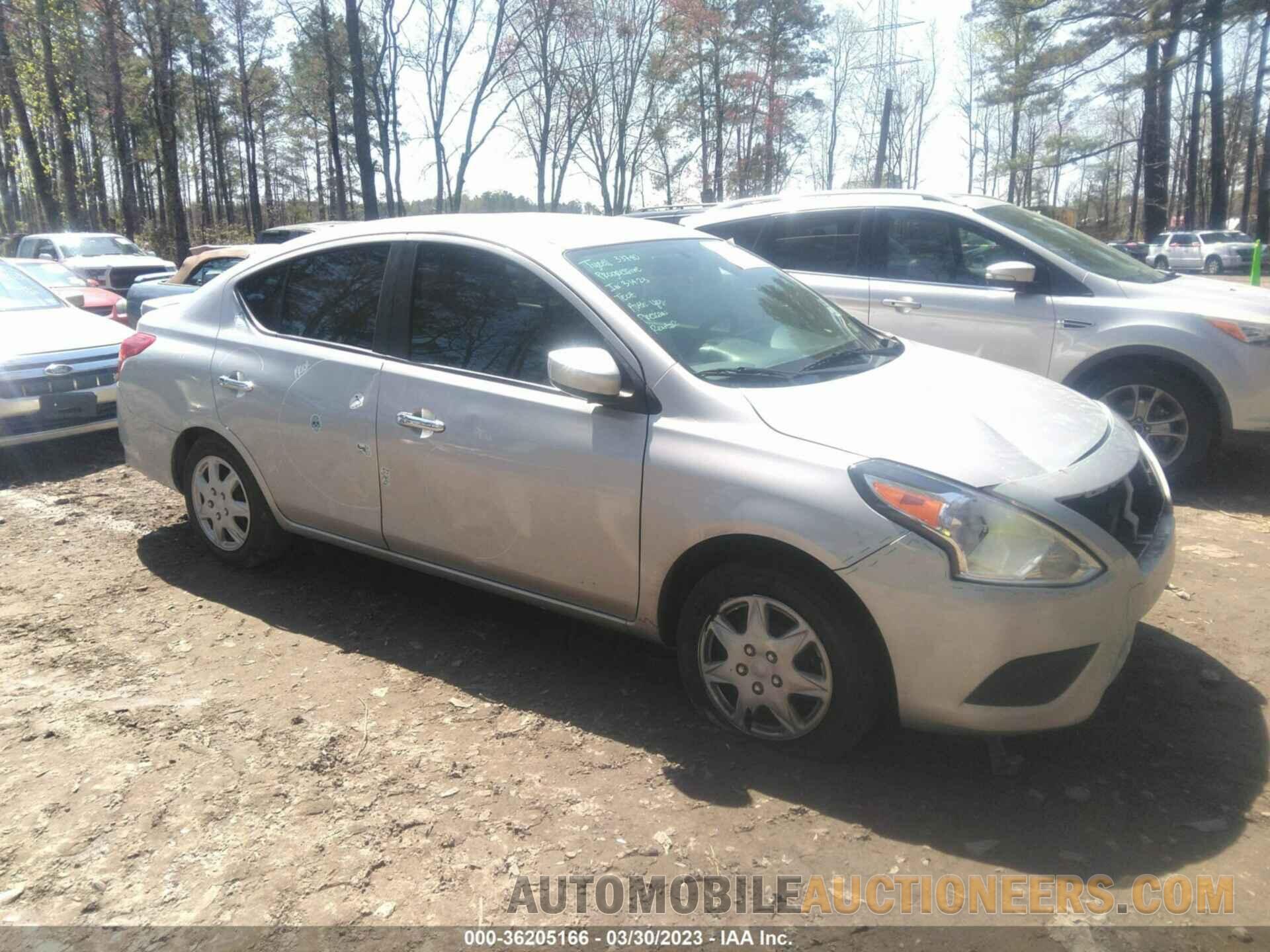 3N1CN7APXKL868759 NISSAN VERSA SEDAN 2019