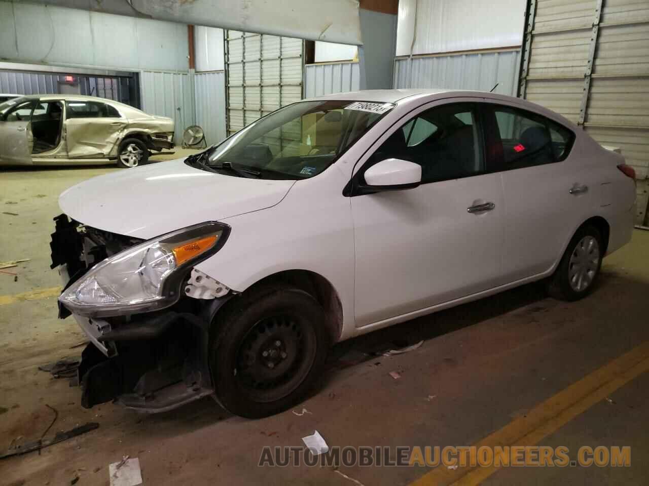 3N1CN7APXKL869779 NISSAN VERSA 2019