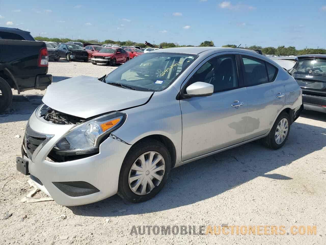 3N1CN7APXKL879955 NISSAN VERSA 2019