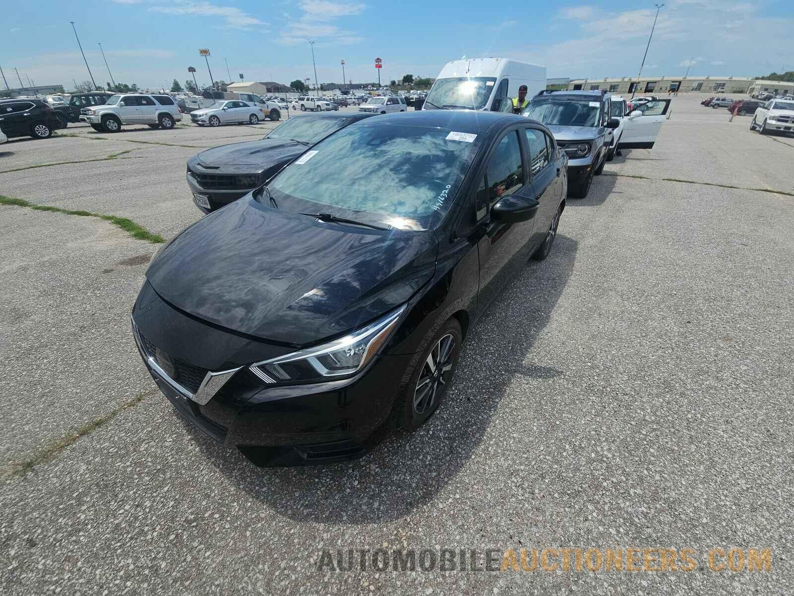 3N1CN8EV1ML865119 Nissan Versa 2021