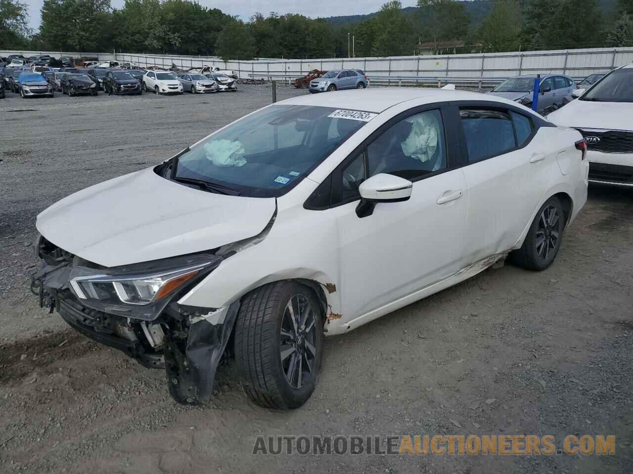 3N1CN8EV5ML854818 NISSAN VERSA 2021