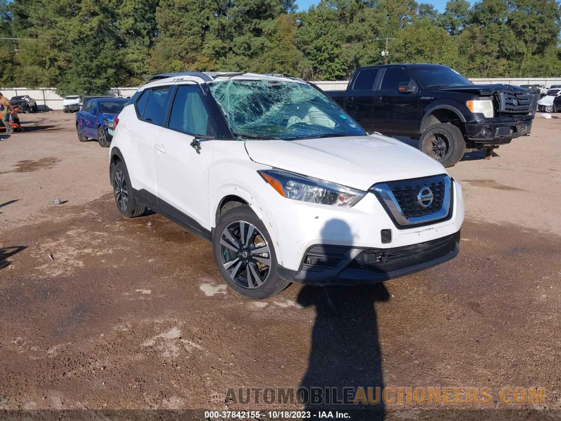 3N1CP5CU0KL563076 NISSAN KICKS 2019