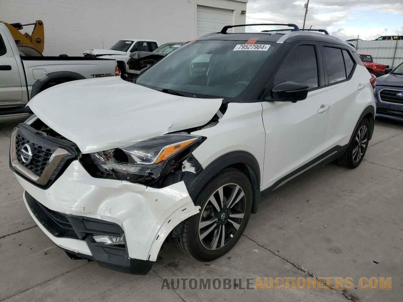 3N1CP5CU3JL533987 NISSAN KICKS 2018