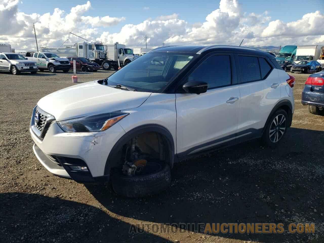 3N1CP5CU4JL501615 NISSAN KICKS 2018