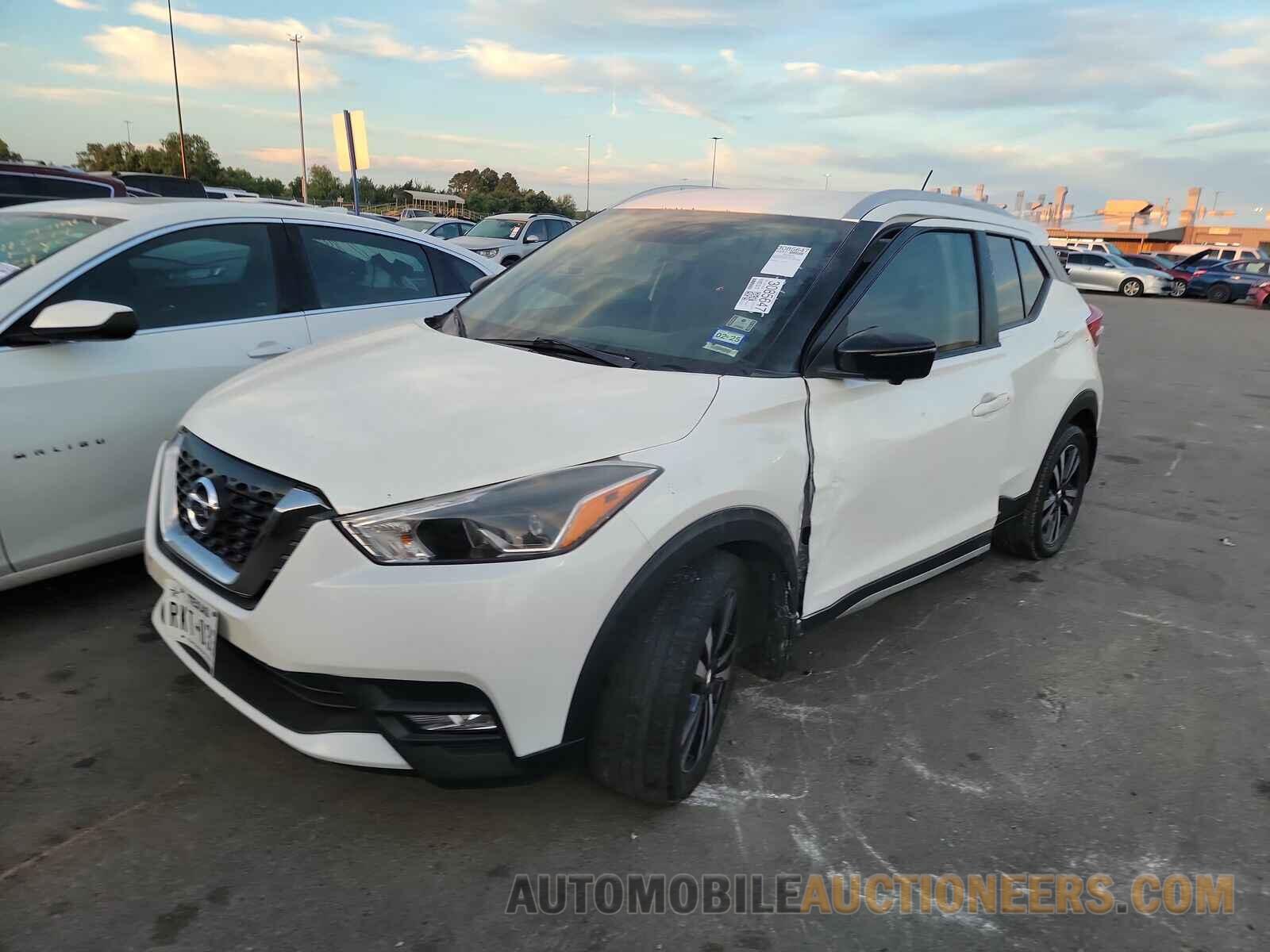 3N1CP5CU6JL541629 Nissan Kicks 2018