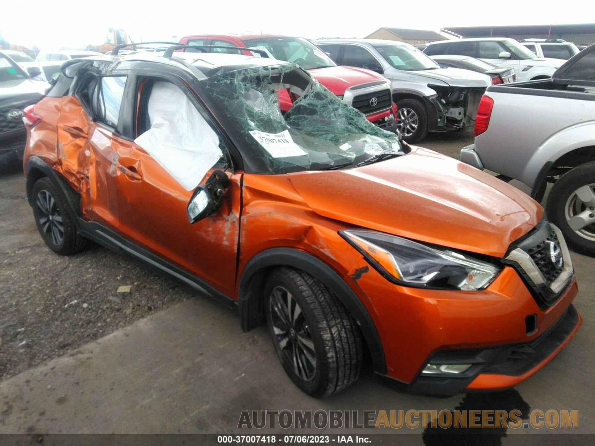 3N1CP5CU7KL518152 NISSAN KICKS 2019