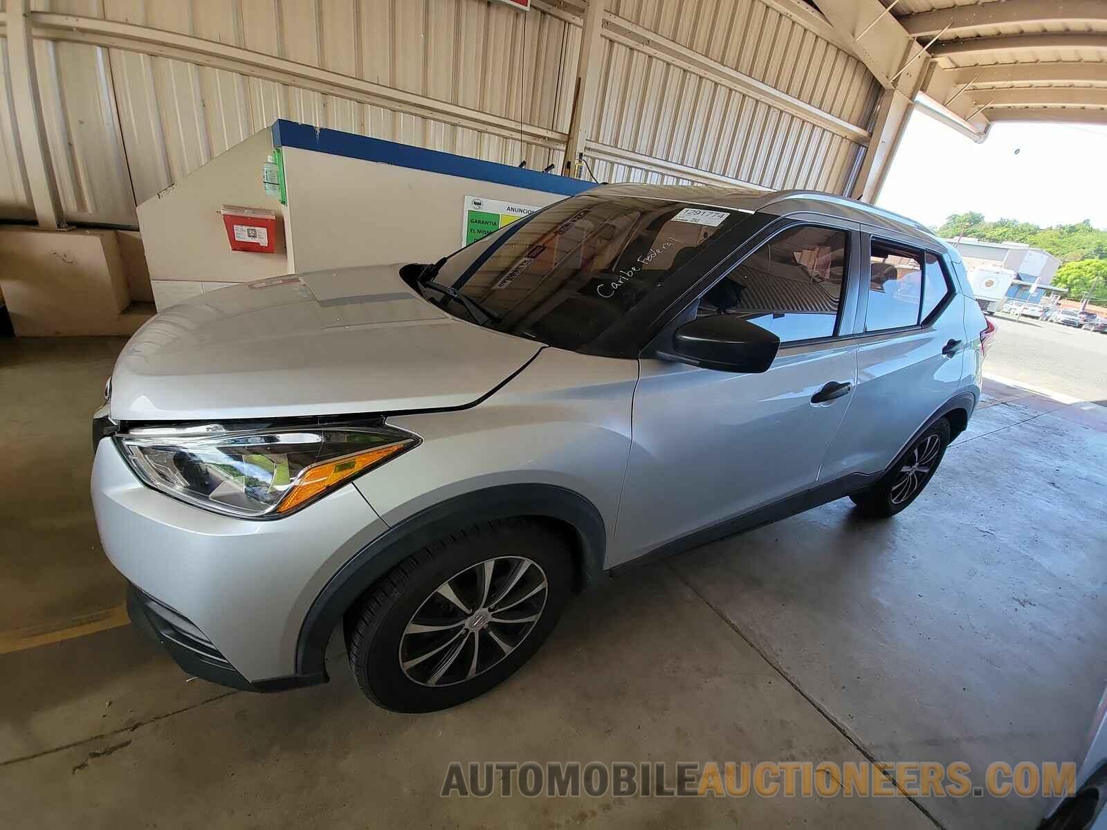 3N1CP5CU8JL497567 Nissan Kicks 2018