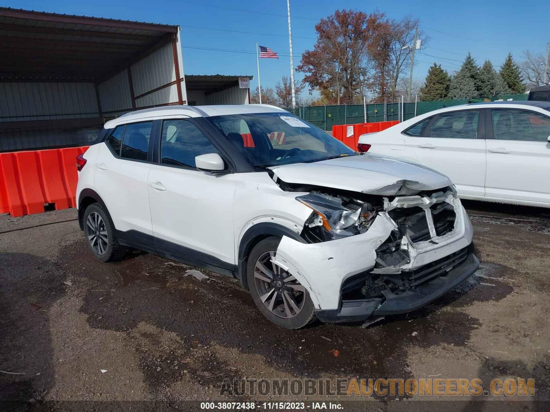 3N1CP5CUXJL513879 NISSAN KICKS 2018