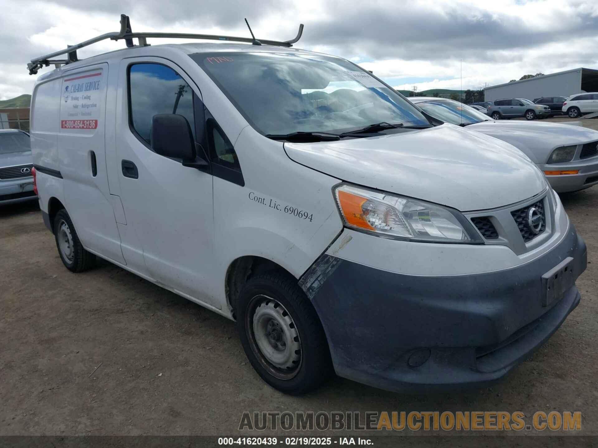 3N6CM0KN0DK692265 NISSAN NV200 2013