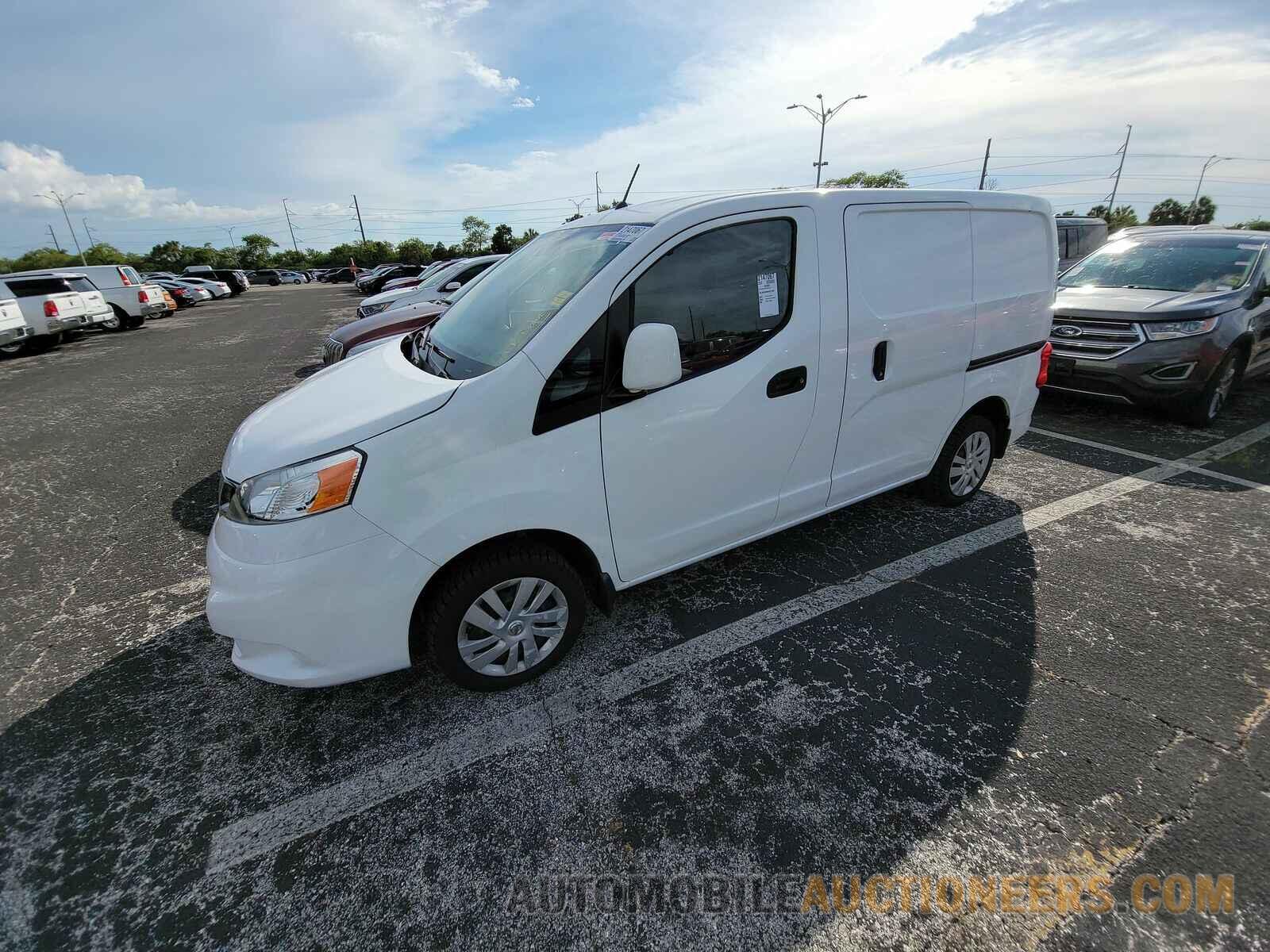 3N6CM0KN0HK713900 Nissan NV200 Compact Cargo 2017