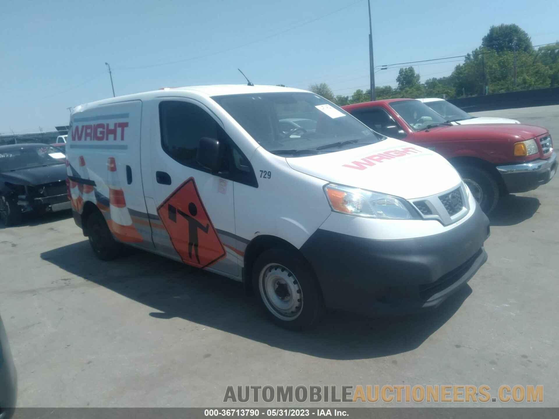 3N6CM0KN0JK693685 NISSAN NV200 COMPACT CARGO 2018