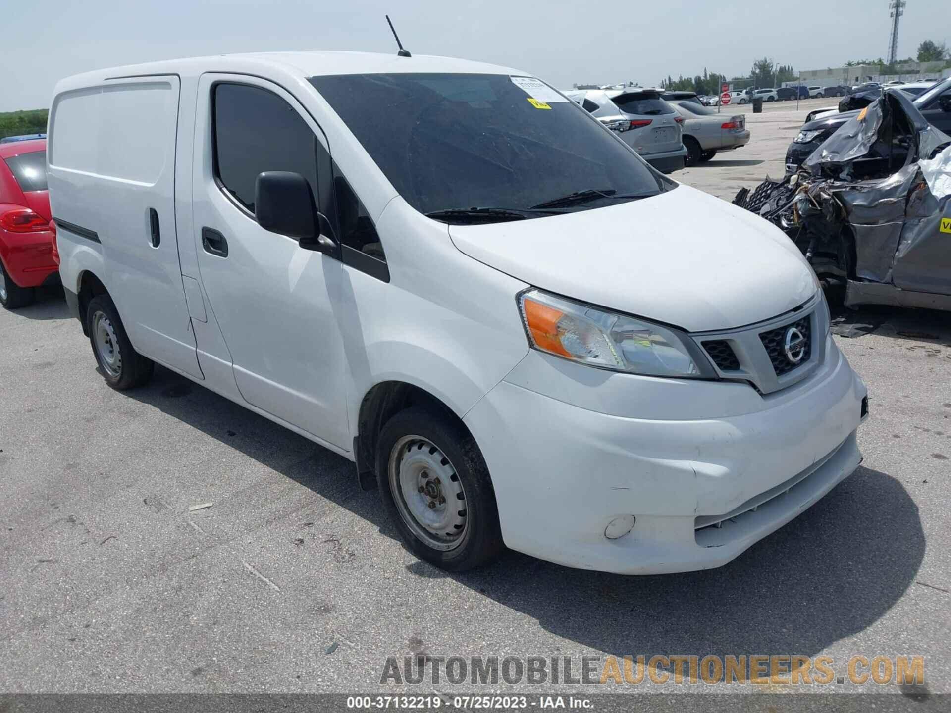 3N6CM0KN0JK702627 NISSAN NV200 2018