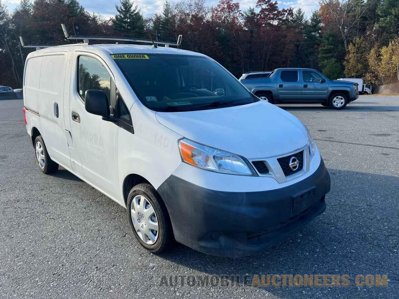 3N6CM0KN1FK701283 NISSAN NV 2015