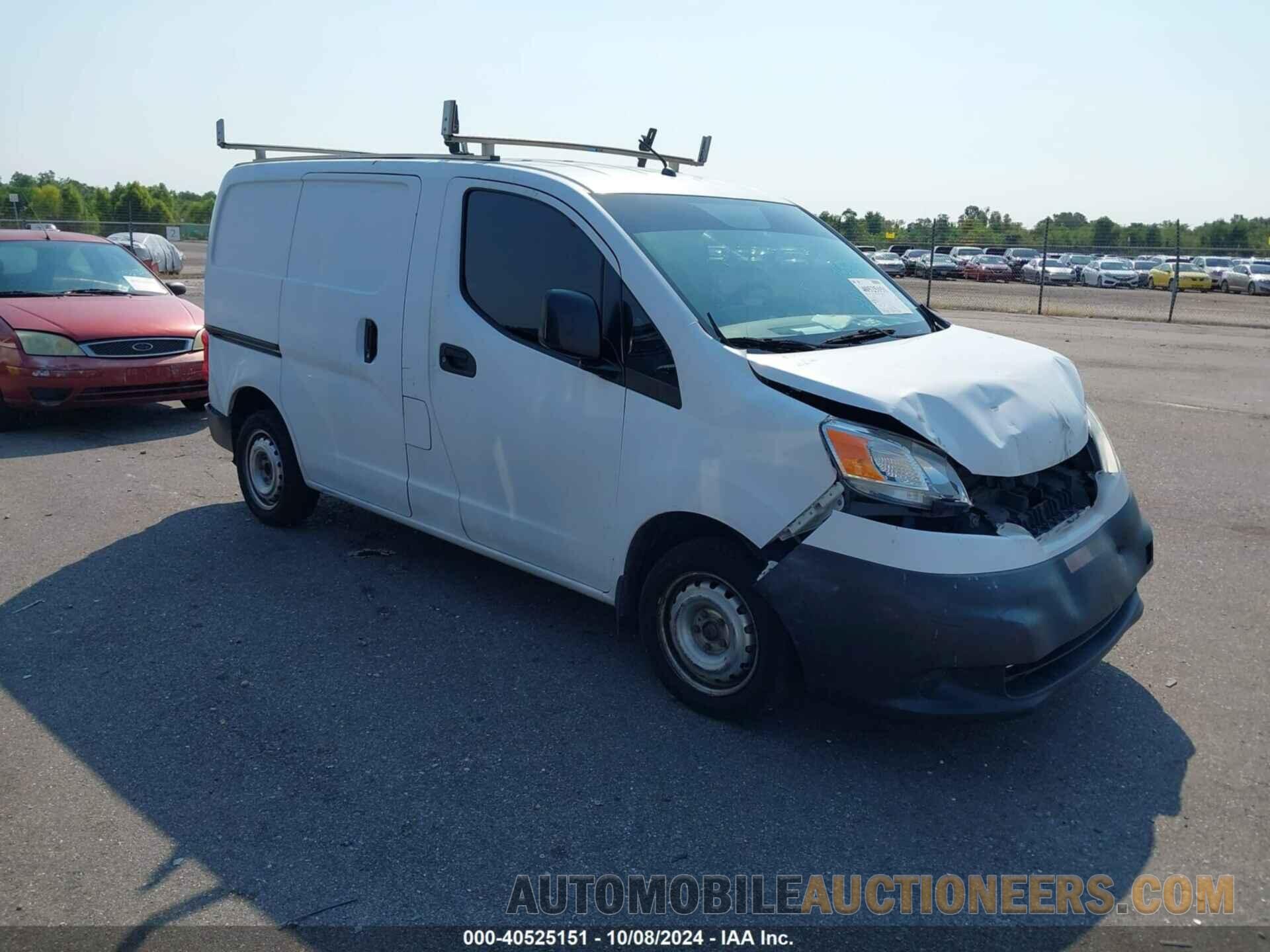 3N6CM0KN1HK705546 NISSAN NV200 2017