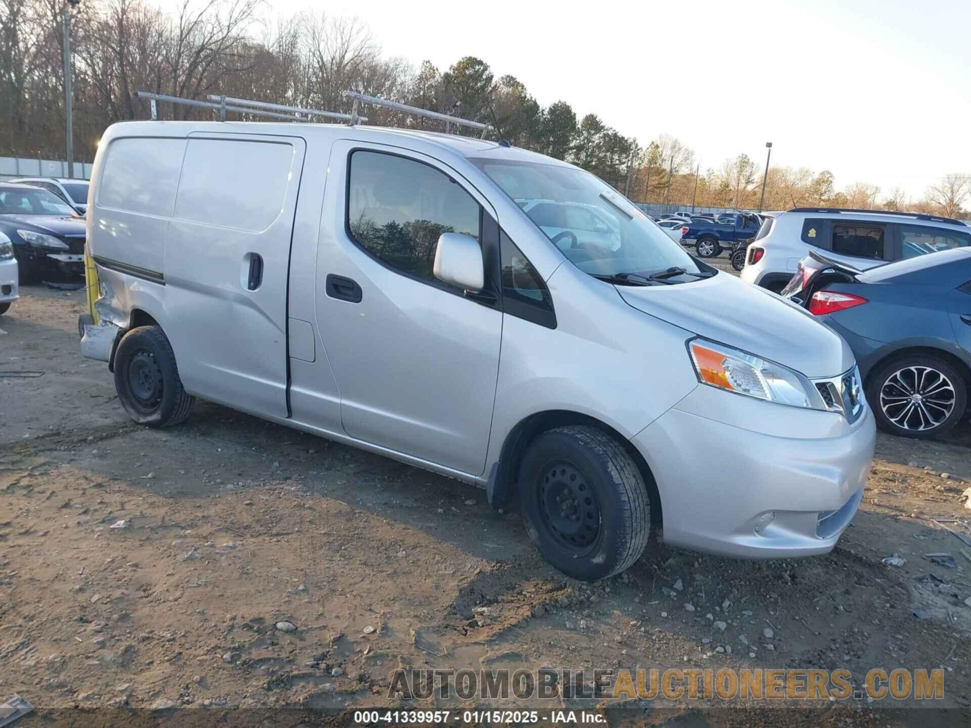 3N6CM0KN1JK692559 NISSAN NV200 2018