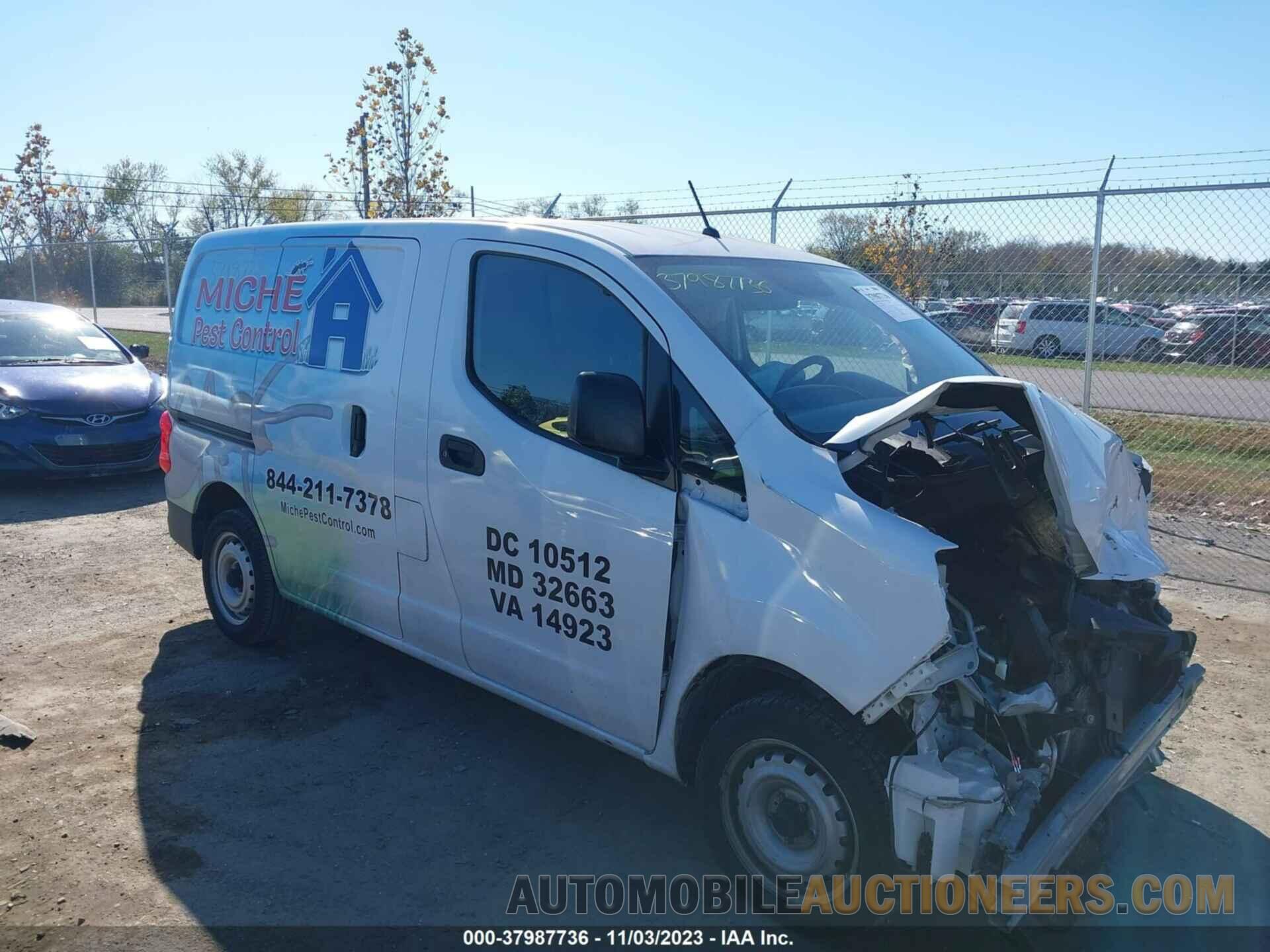 3N6CM0KN1KK702475 NISSAN NV200 2019