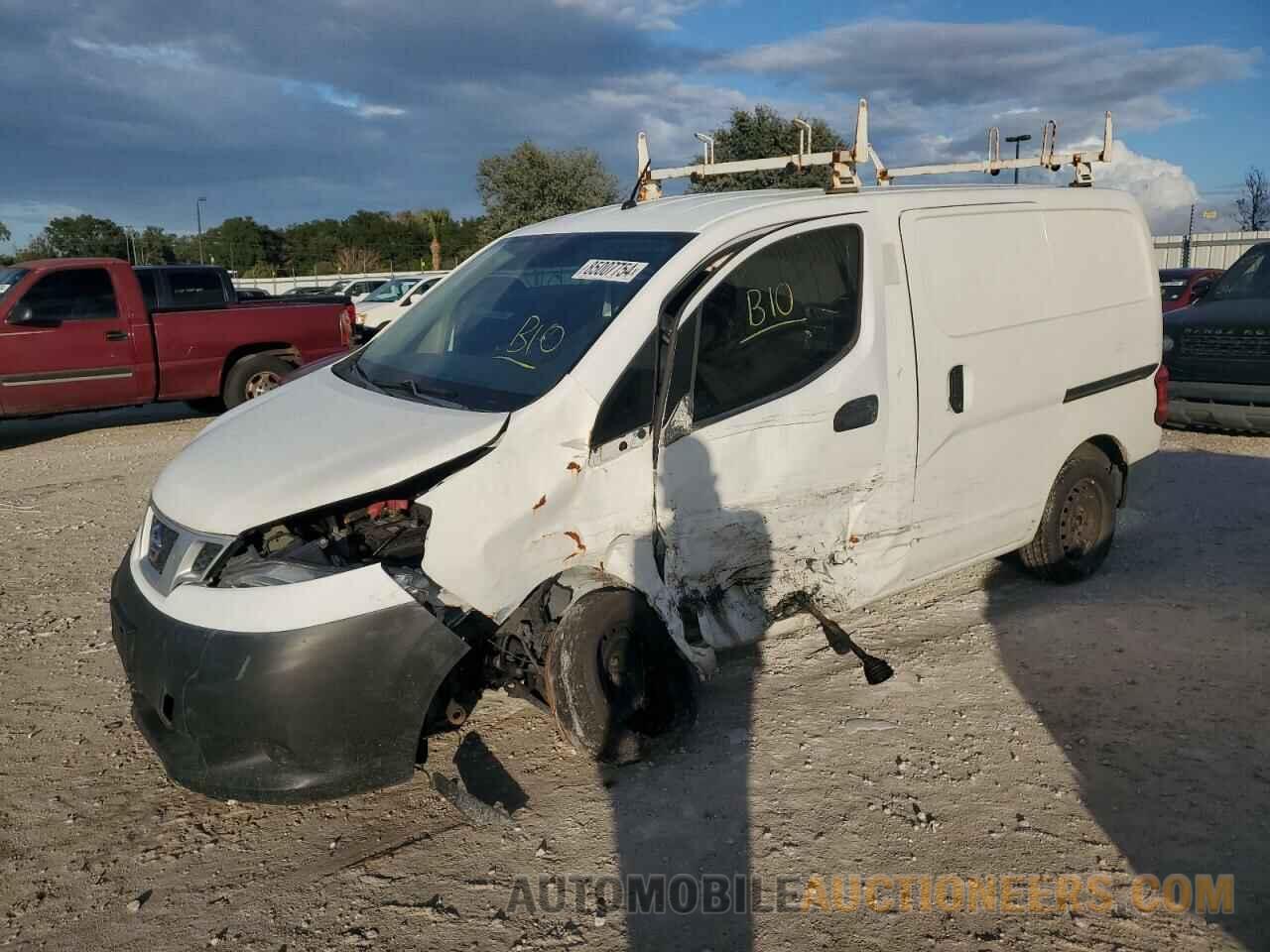 3N6CM0KN2EK696769 NISSAN NV 2014