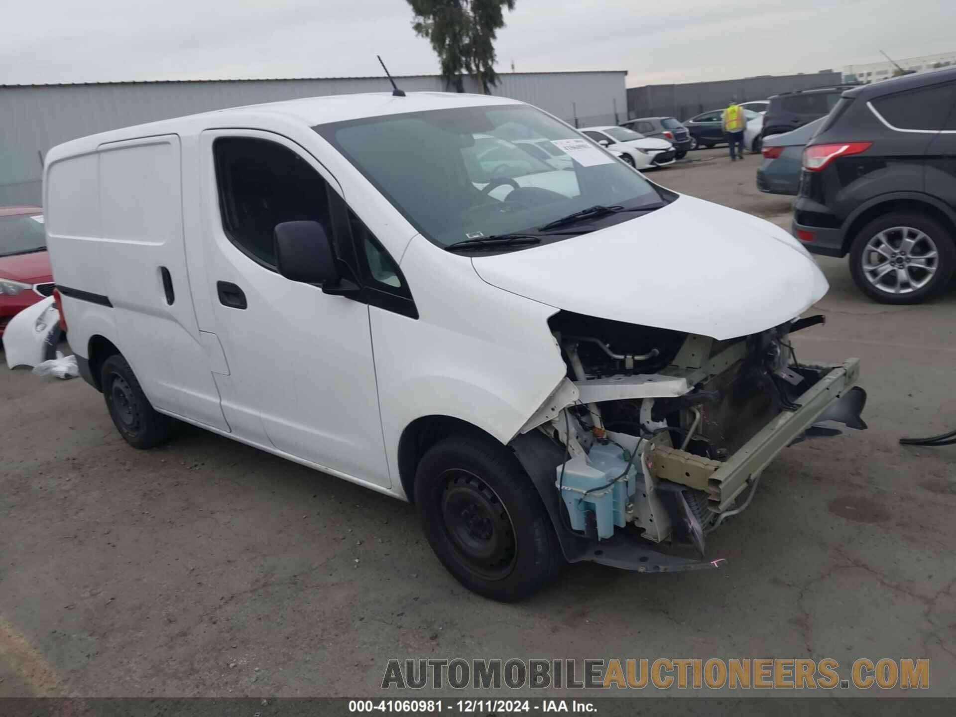 3N6CM0KN2FK708159 NISSAN NV200 2015