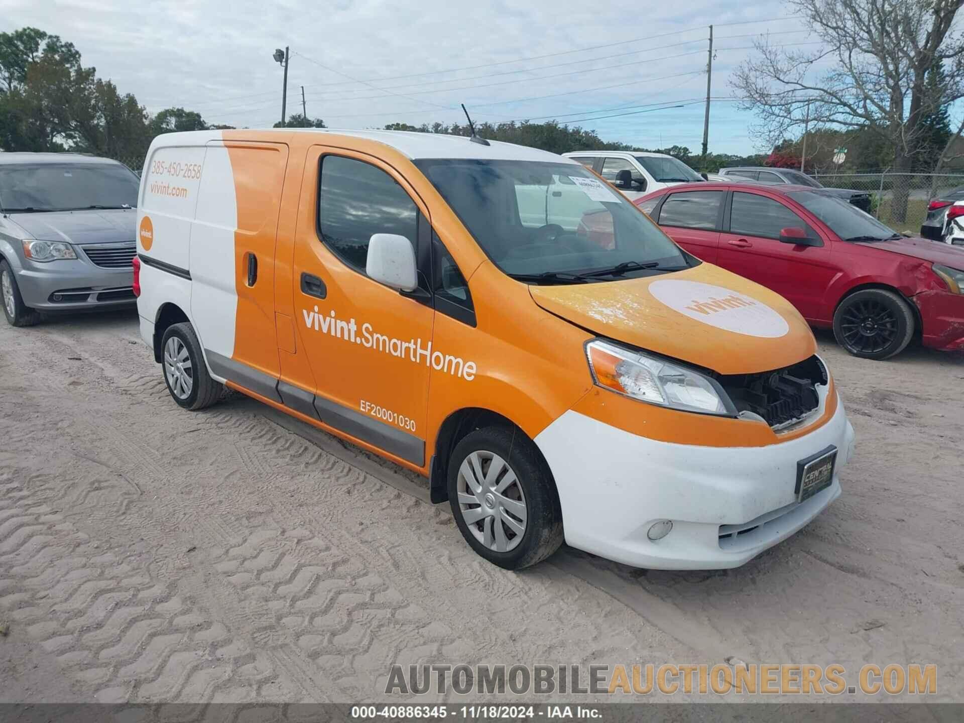 3N6CM0KN2HK707208 NISSAN NV200 2017