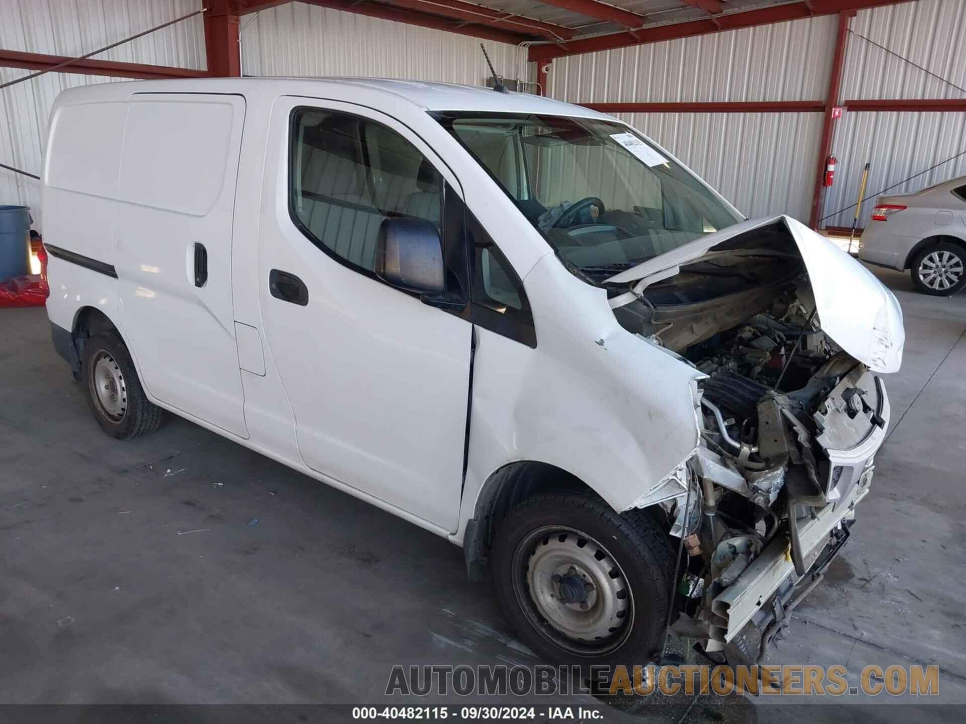 3N6CM0KN2HK710397 NISSAN NV200 2017