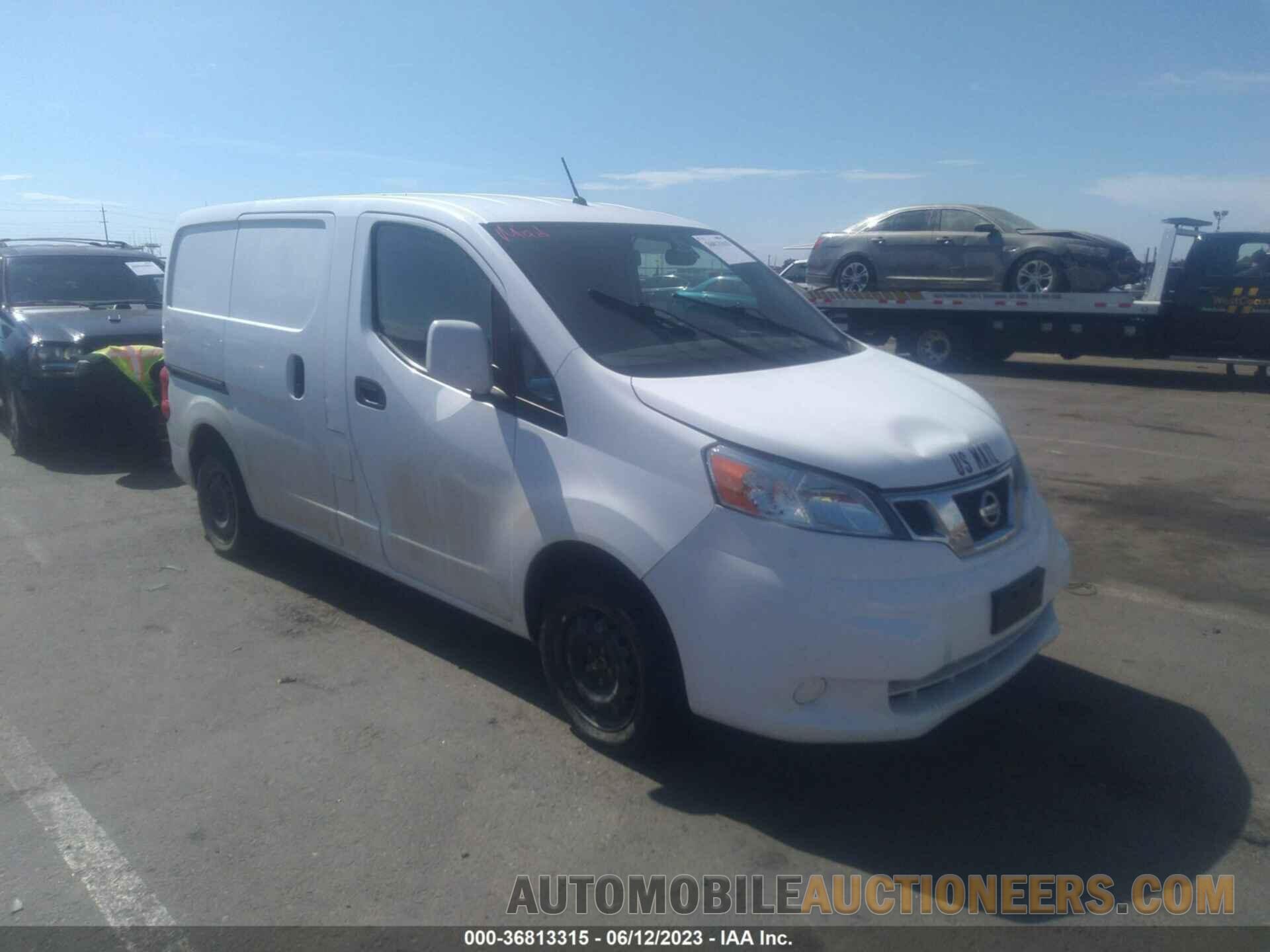 3N6CM0KN2JK696491 NISSAN NV200 COMPACT CARGO 2018