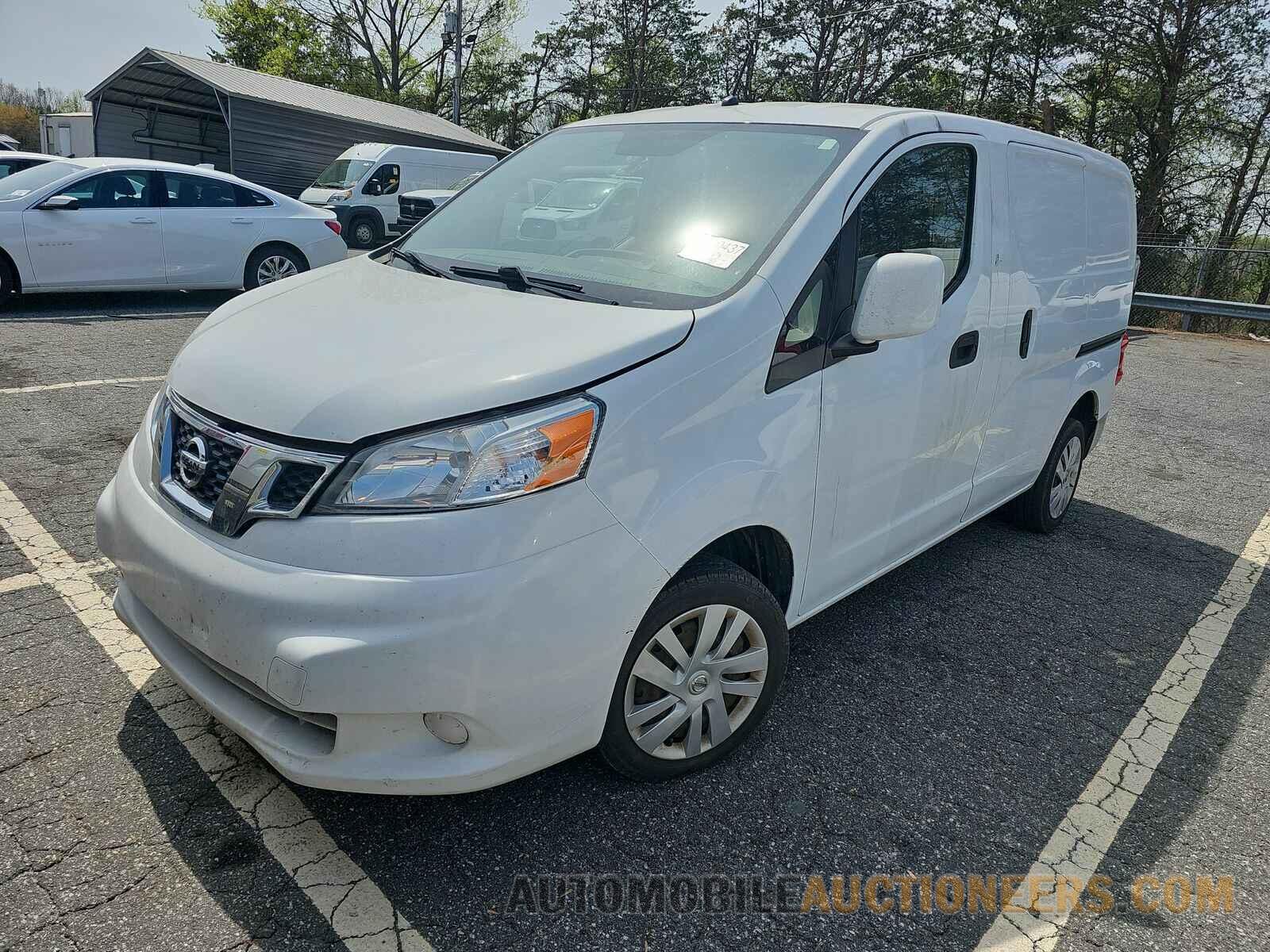 3N6CM0KN2JK700863 Nissan NV200 Compact Cargo 2018