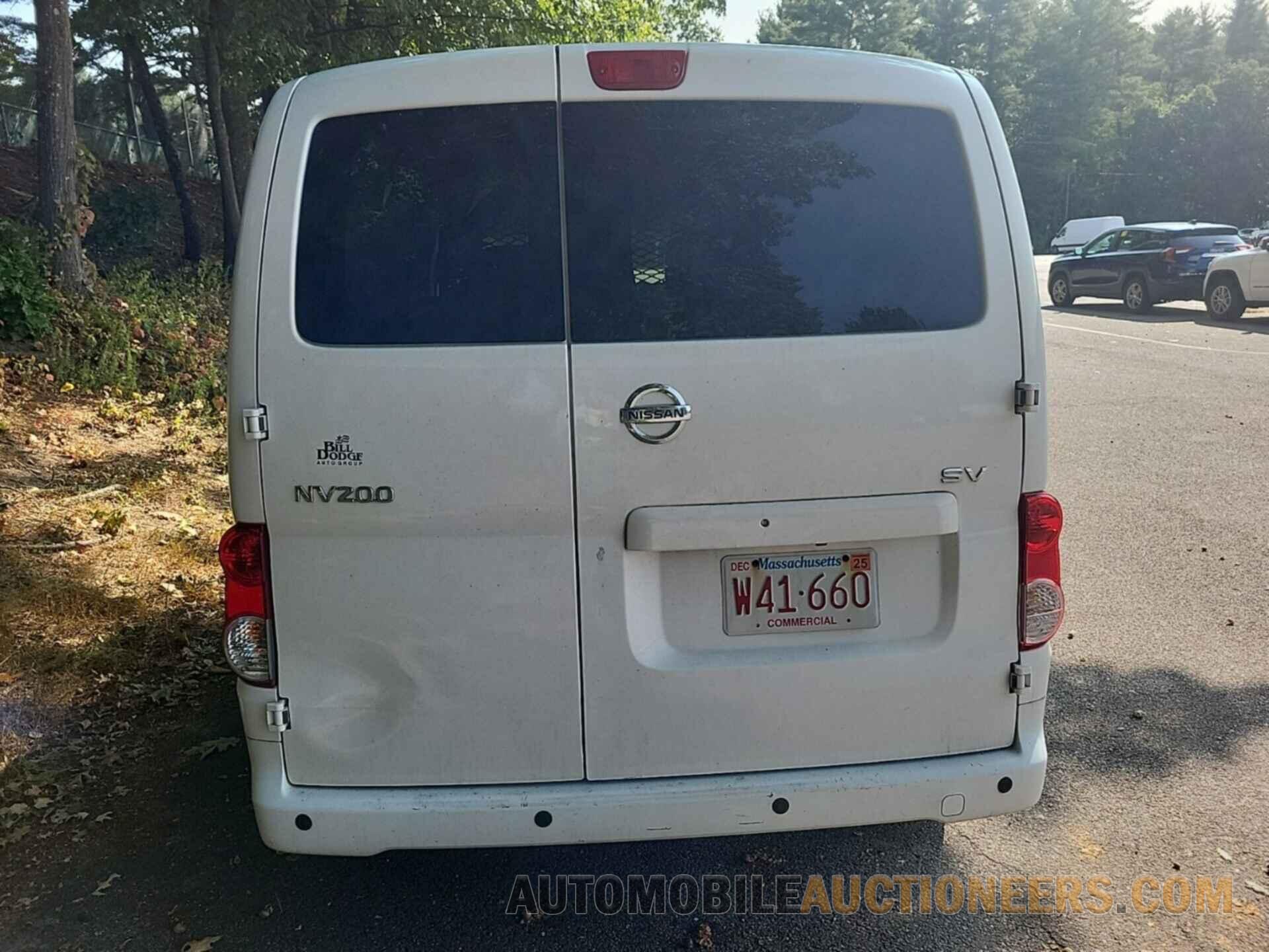 3N6CM0KN2LK704852 NISSAN NV200 2020