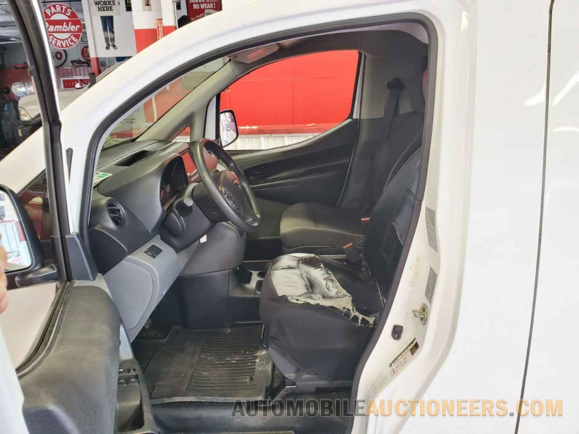 3N6CM0KN2LK708982 NISSAN NV200 COMPACT CARGO 2020