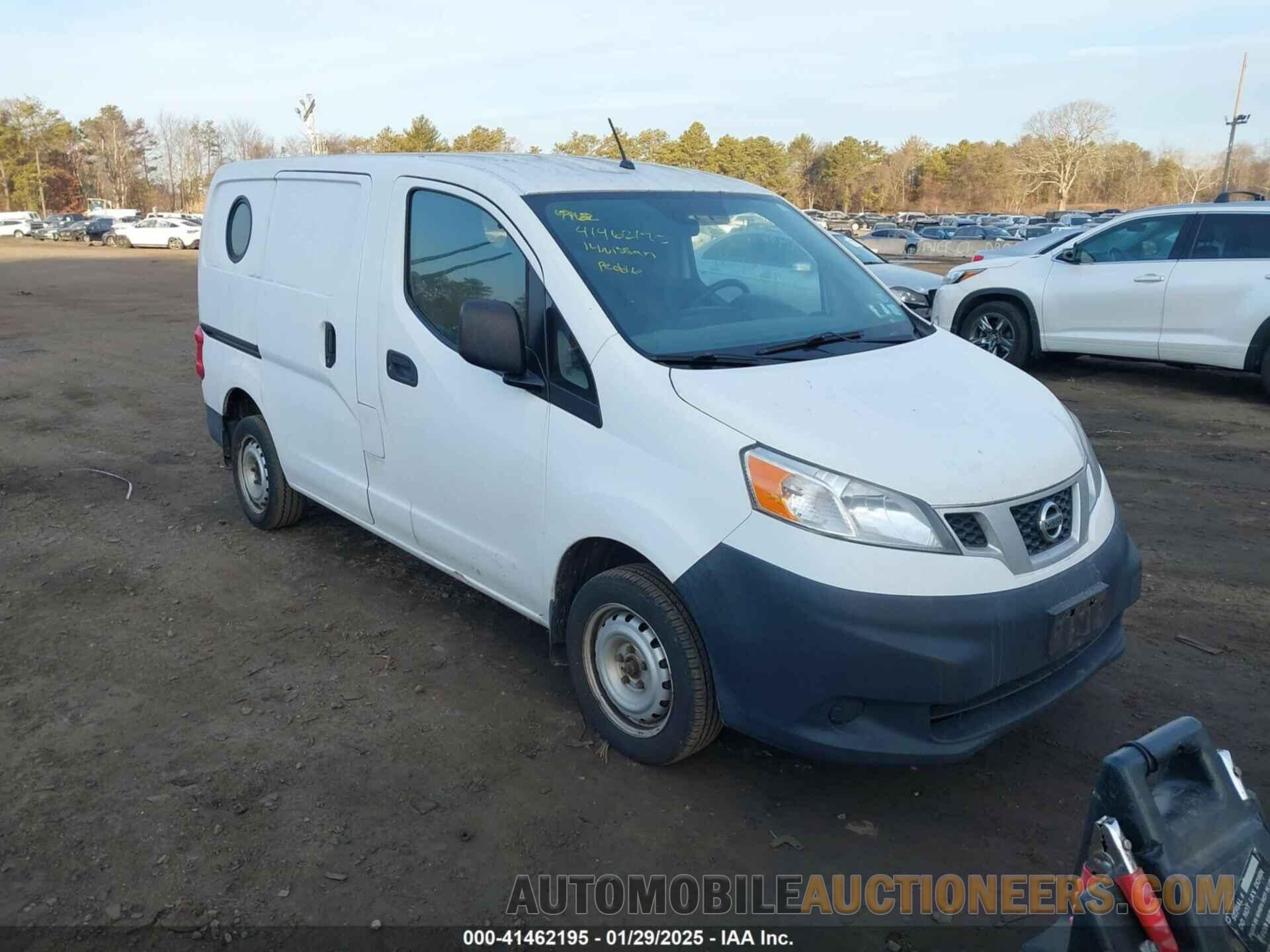 3N6CM0KN3EK696019 NISSAN NV200 2014