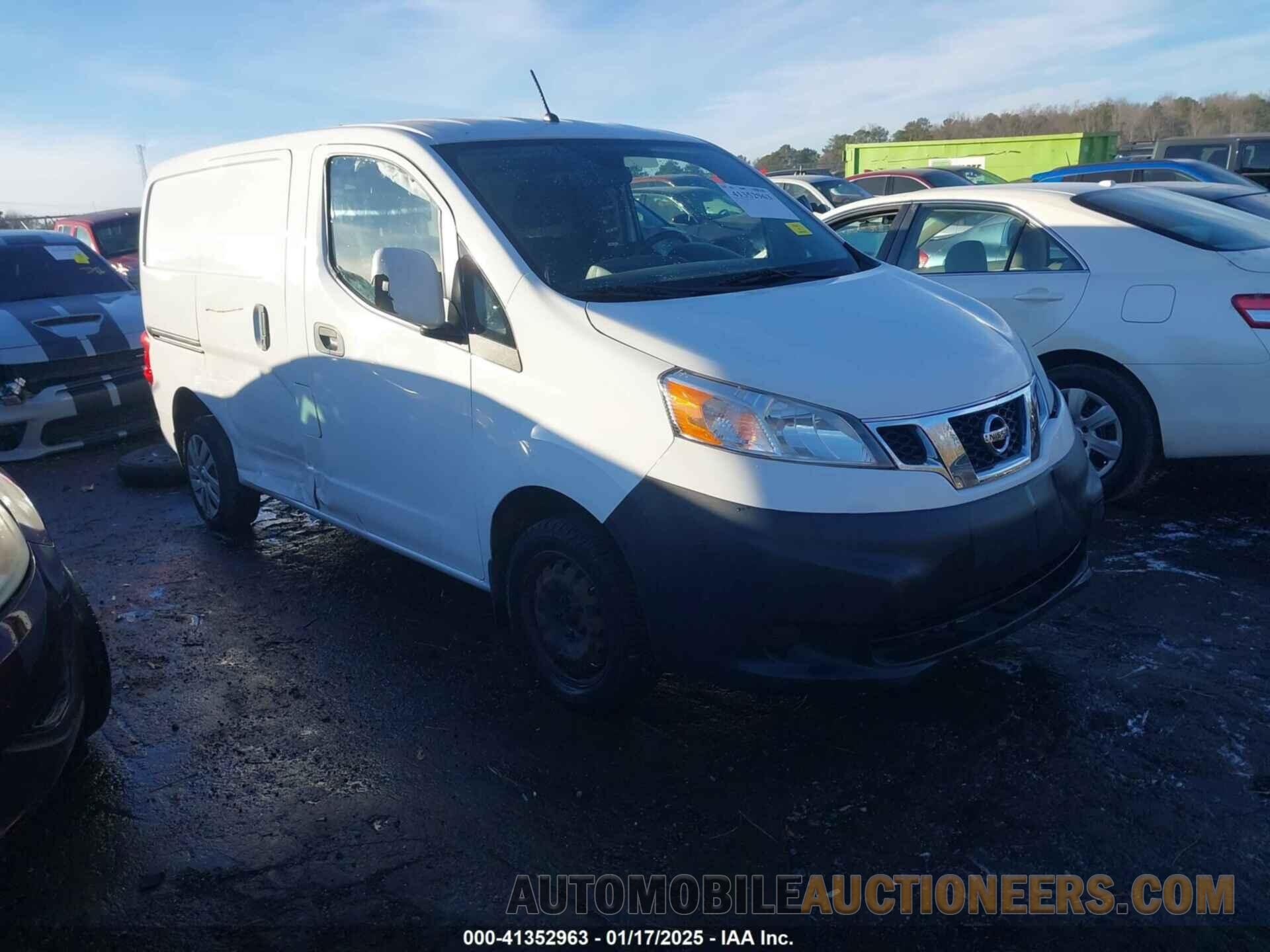 3N6CM0KN3EK696733 NISSAN NV200 2014