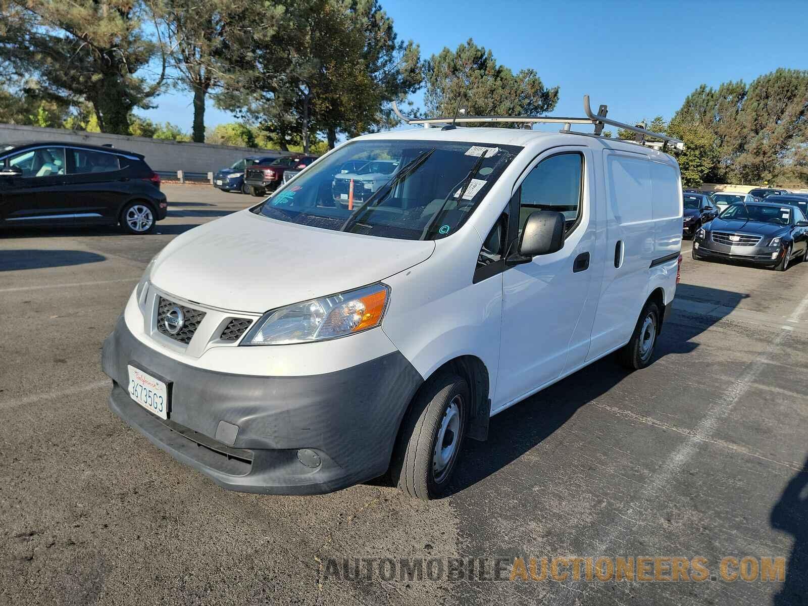 3N6CM0KN3FK720577 Nissan NV200 Compact Cargo 2015