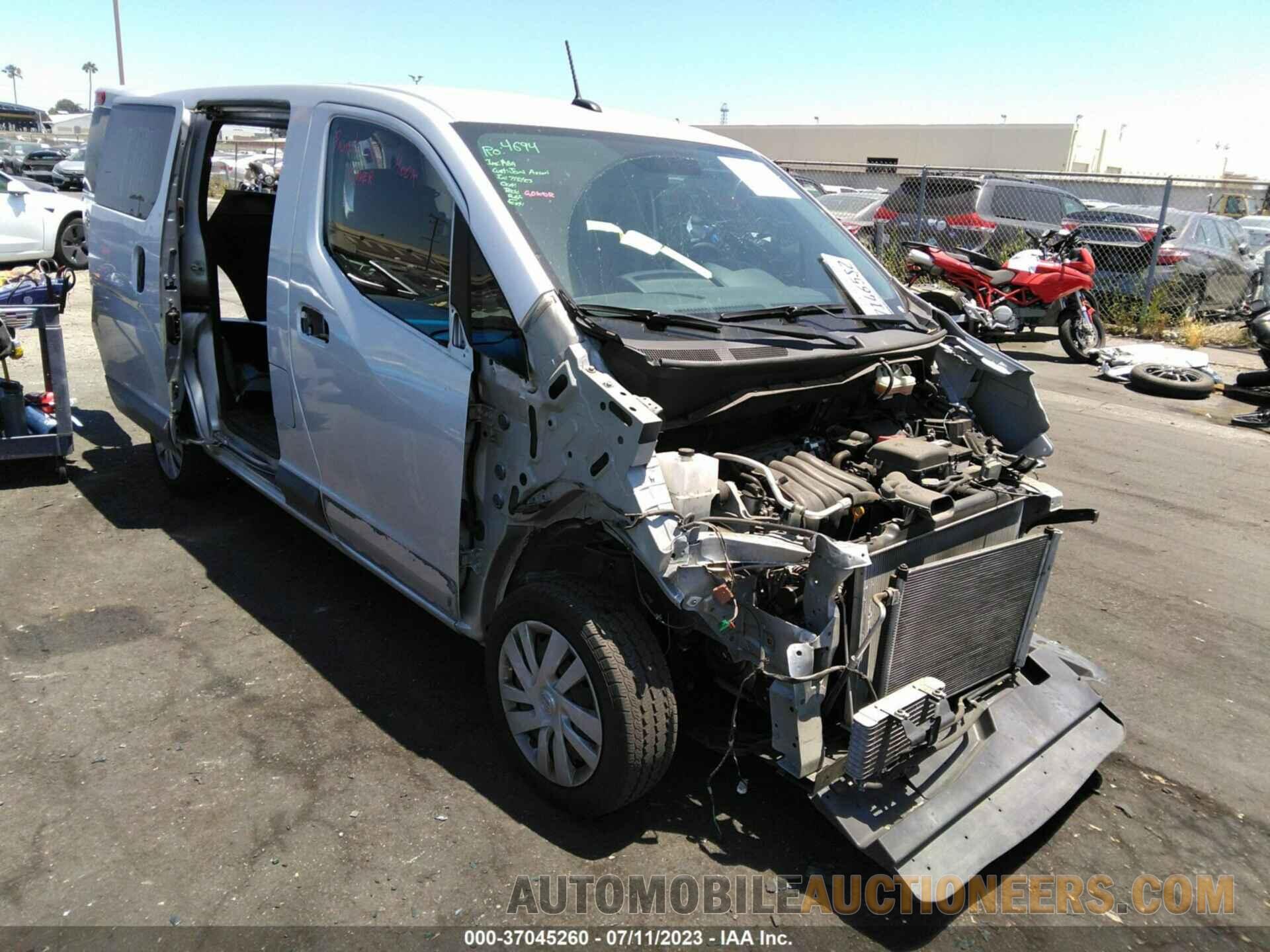 3N6CM0KN3JK695852 NISSAN NV200 COMPACT CARGO 2018