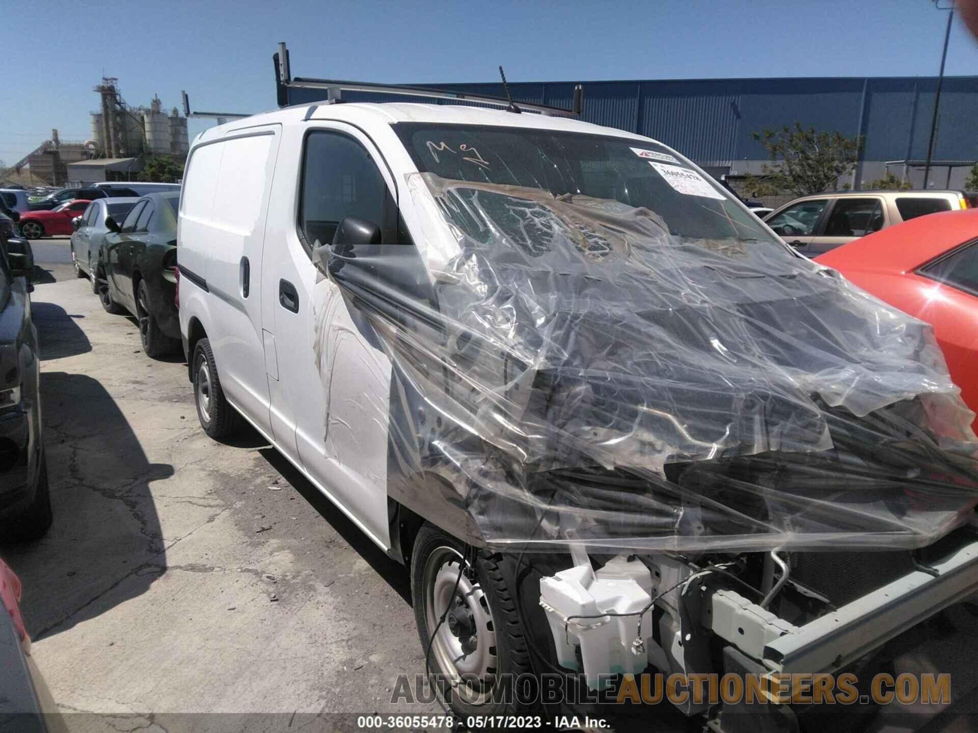 3N6CM0KN3JK704436 NISSAN NV200 COMPACT CARGO 2018