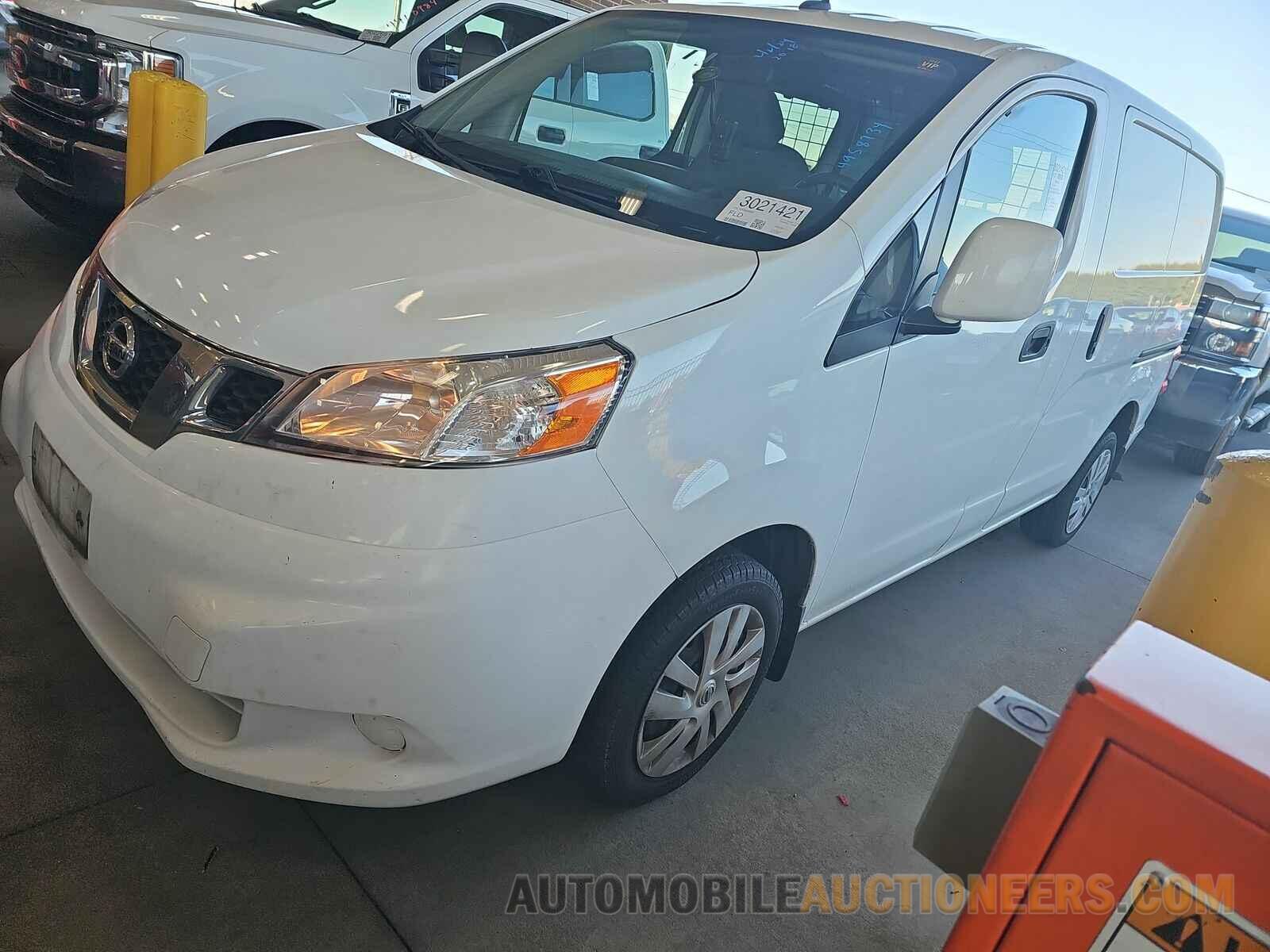 3N6CM0KN3KK696856 Nissan NV200 Compact Cargo 2019