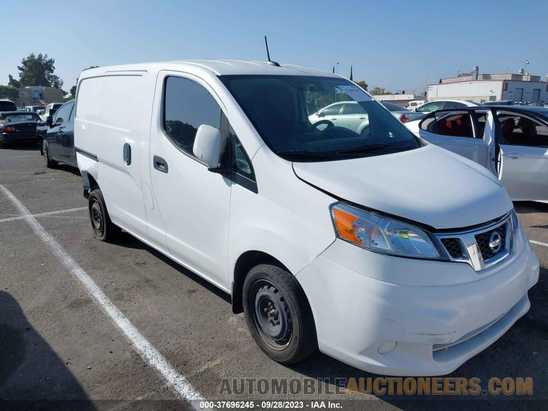 3N6CM0KN4JK695293 NISSAN NV200 2018