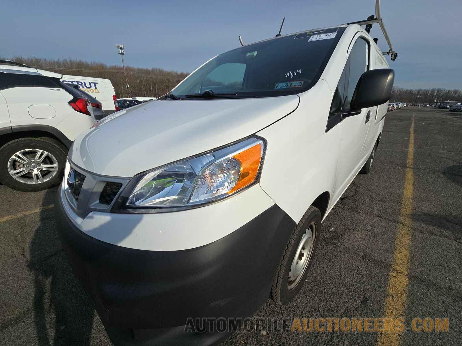 3N6CM0KN4JK704798 Nissan NV200 Compact Cargo 2018