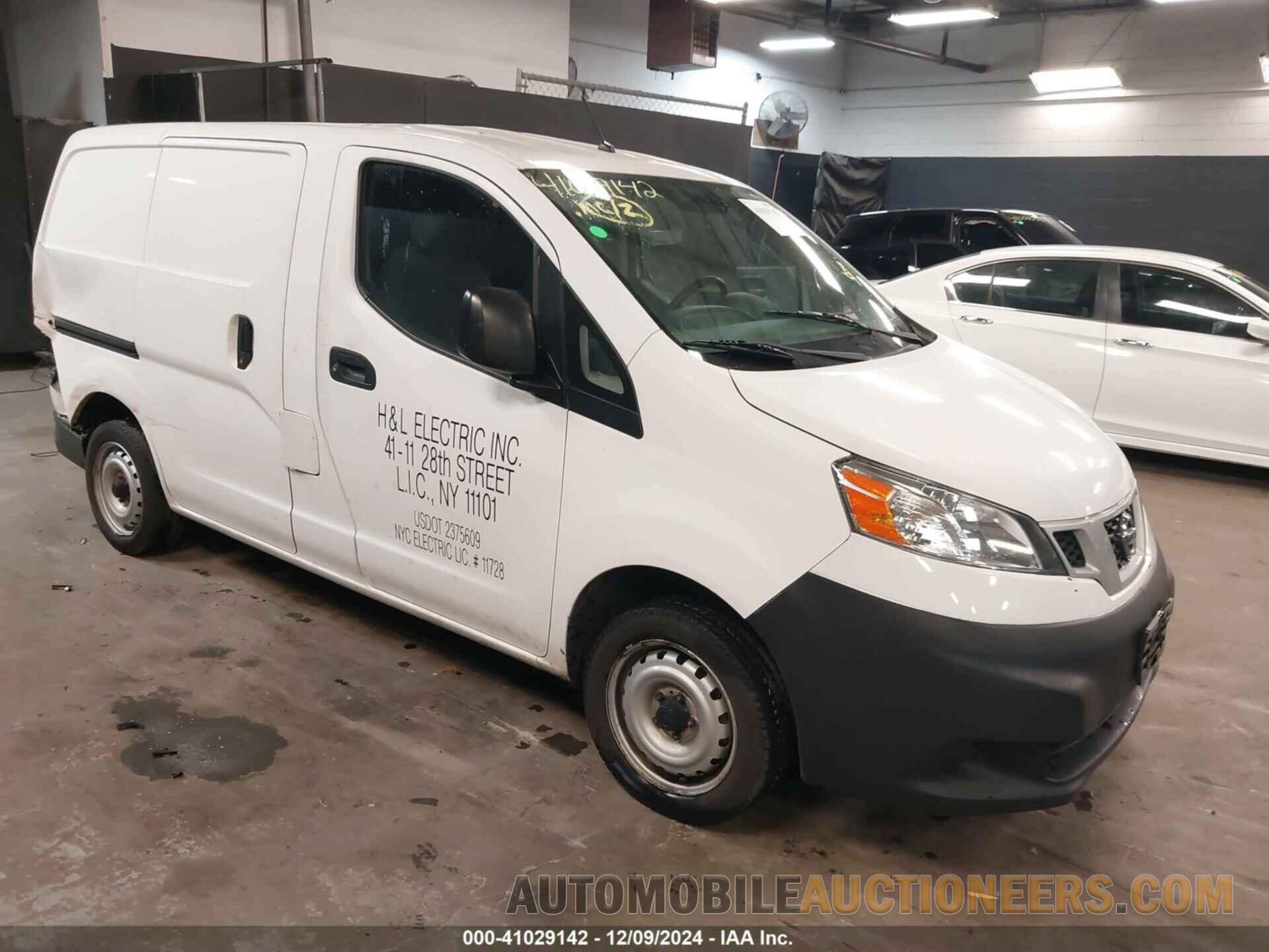 3N6CM0KN5JK690328 NISSAN NV200 2018