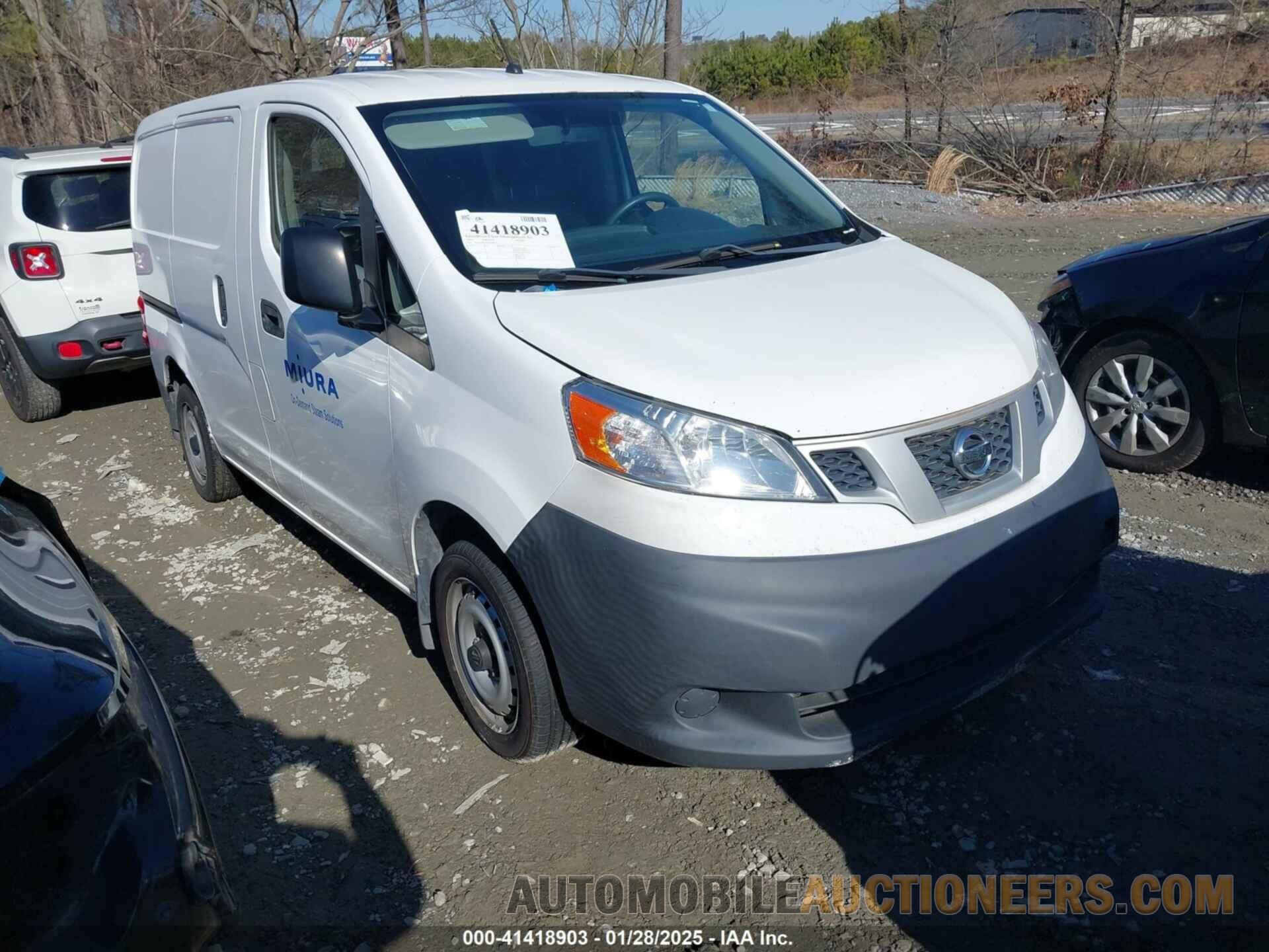 3N6CM0KN5KK698639 NISSAN NV200 2019