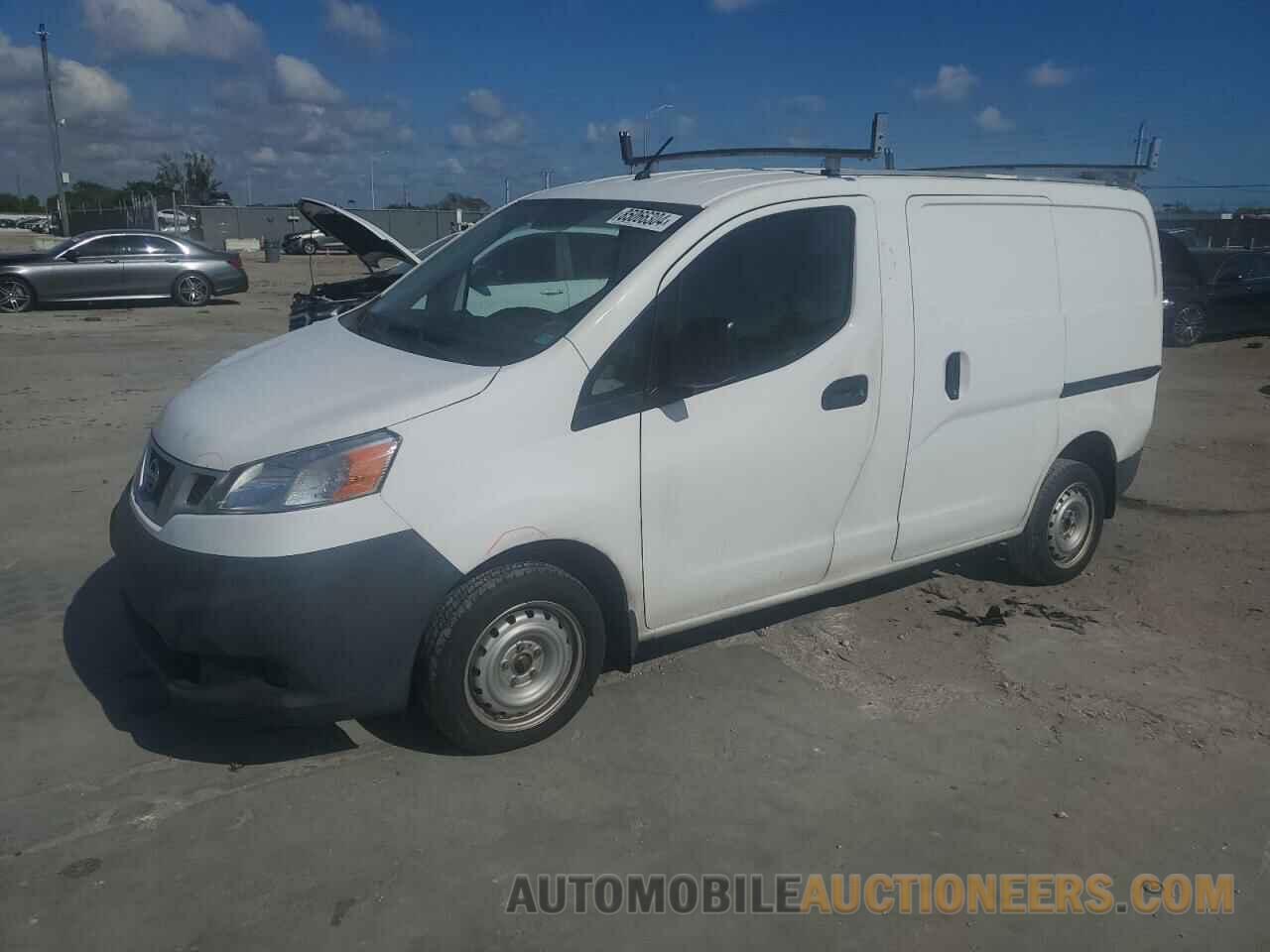 3N6CM0KN6HK712895 NISSAN NV 2017