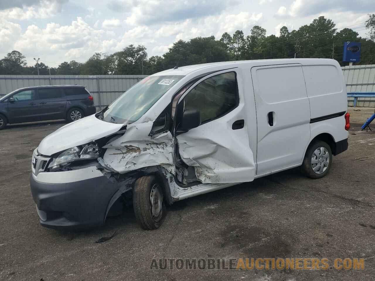 3N6CM0KN6JK698518 NISSAN NV 2018