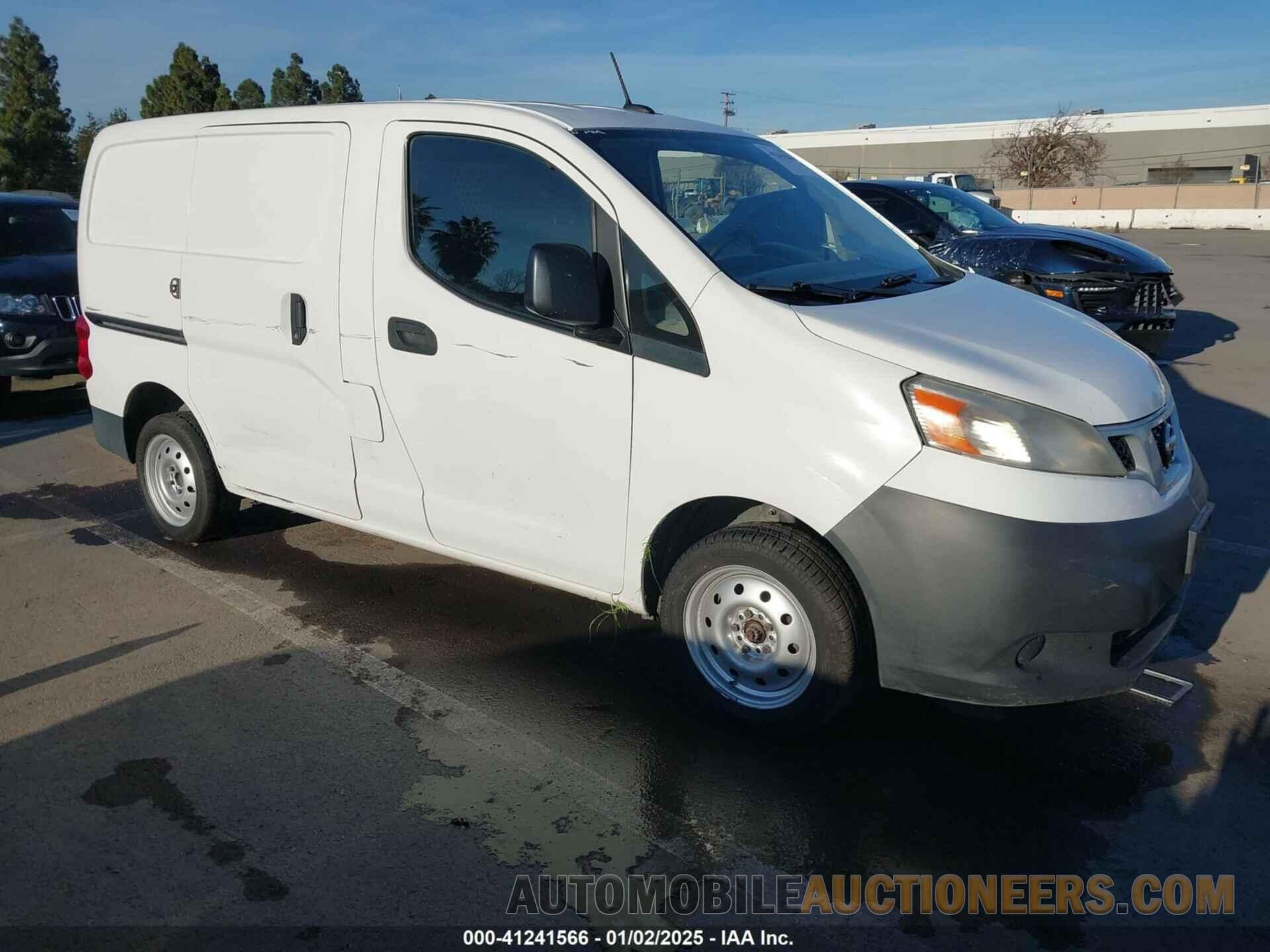 3N6CM0KN7EK694502 NISSAN NV200 2014